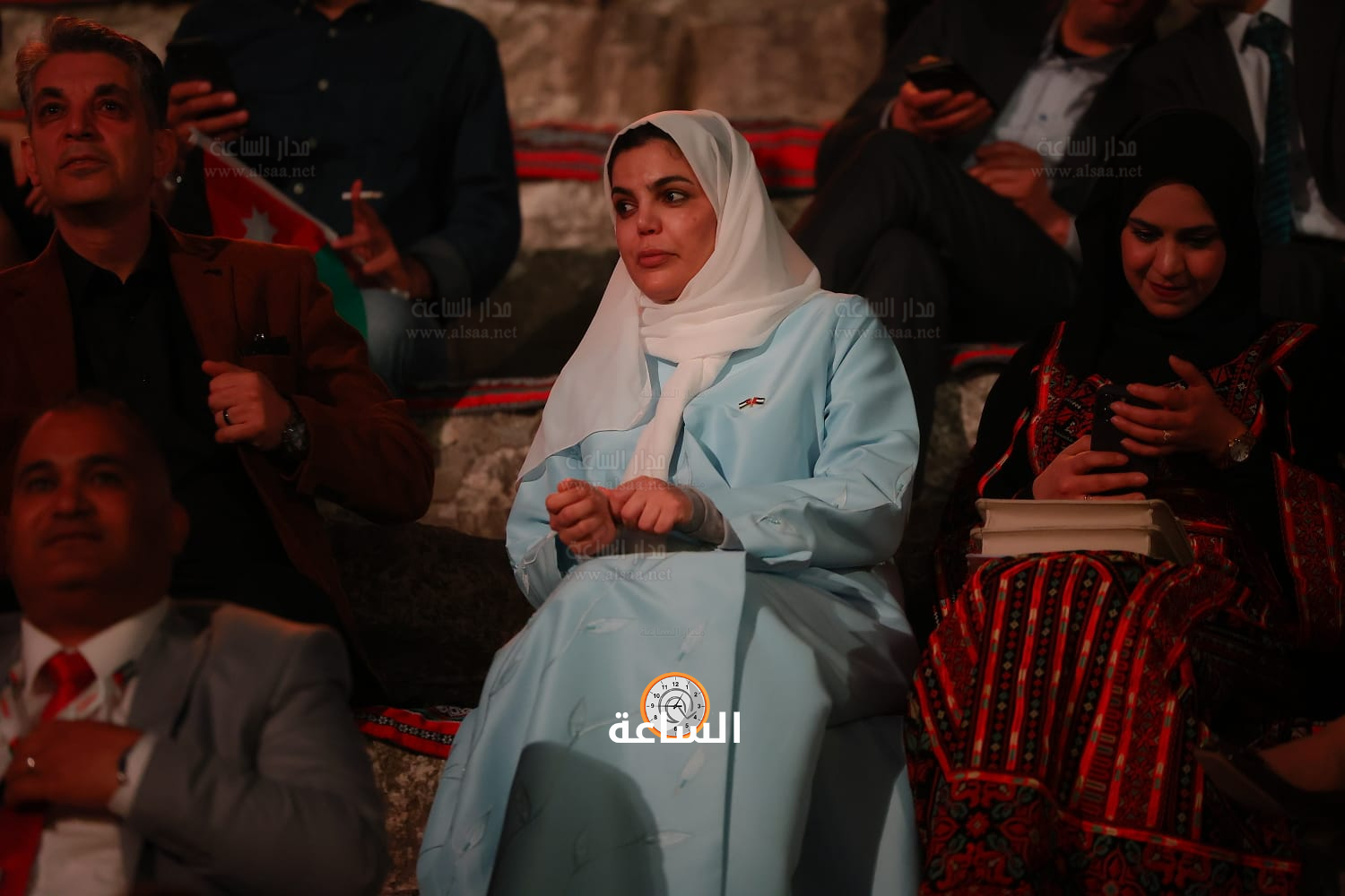 Madar Al-Saa Images 0.37622462711575755