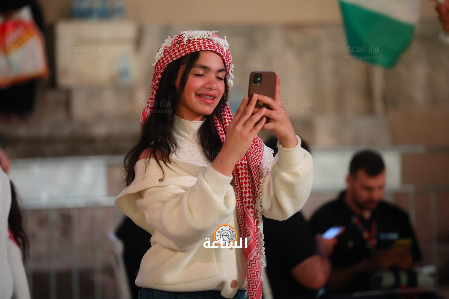 Madar Al-Saa Images 0.9296305382067217