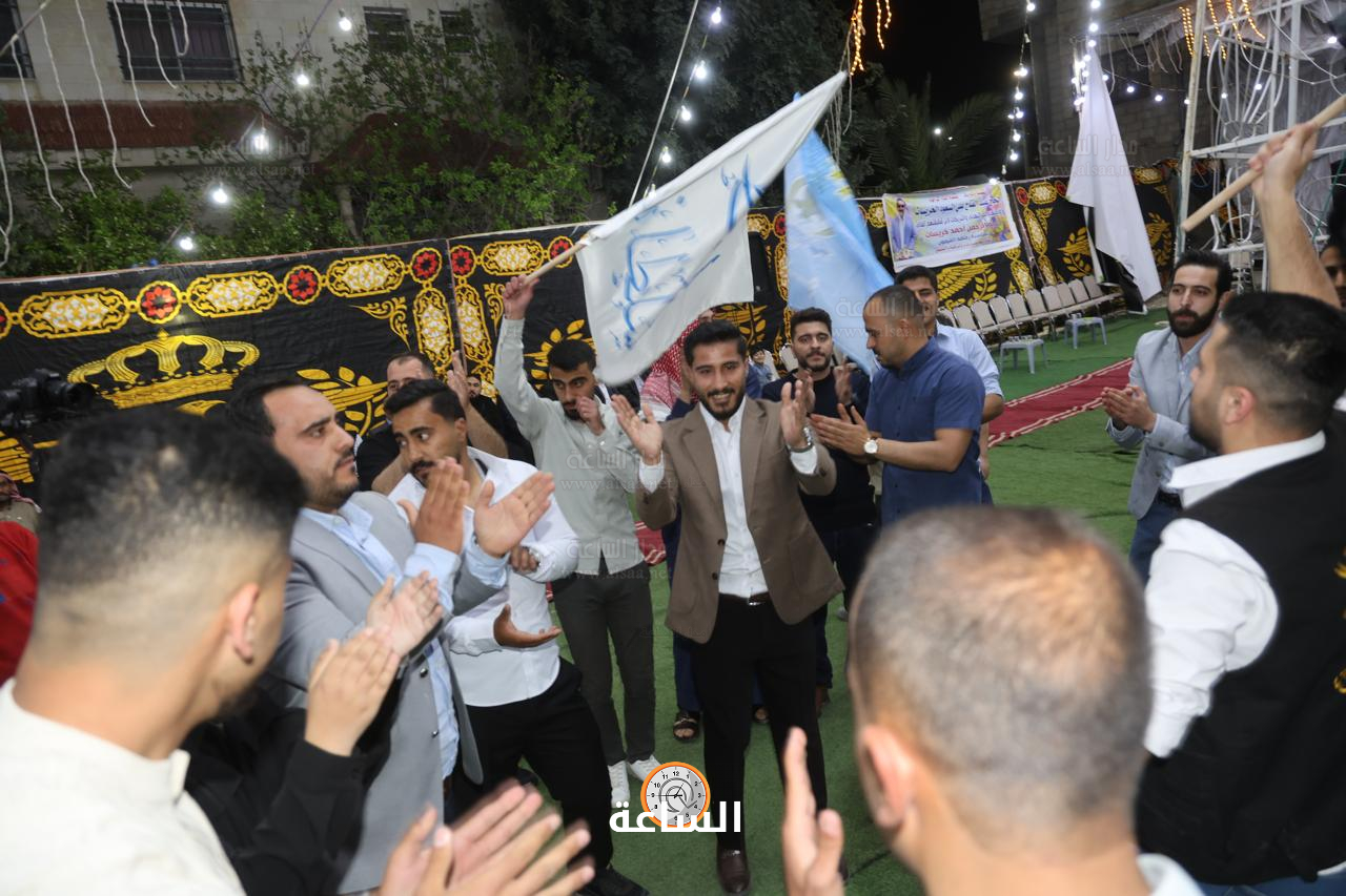 Madar Al-Saa Images 0.9865521179907136