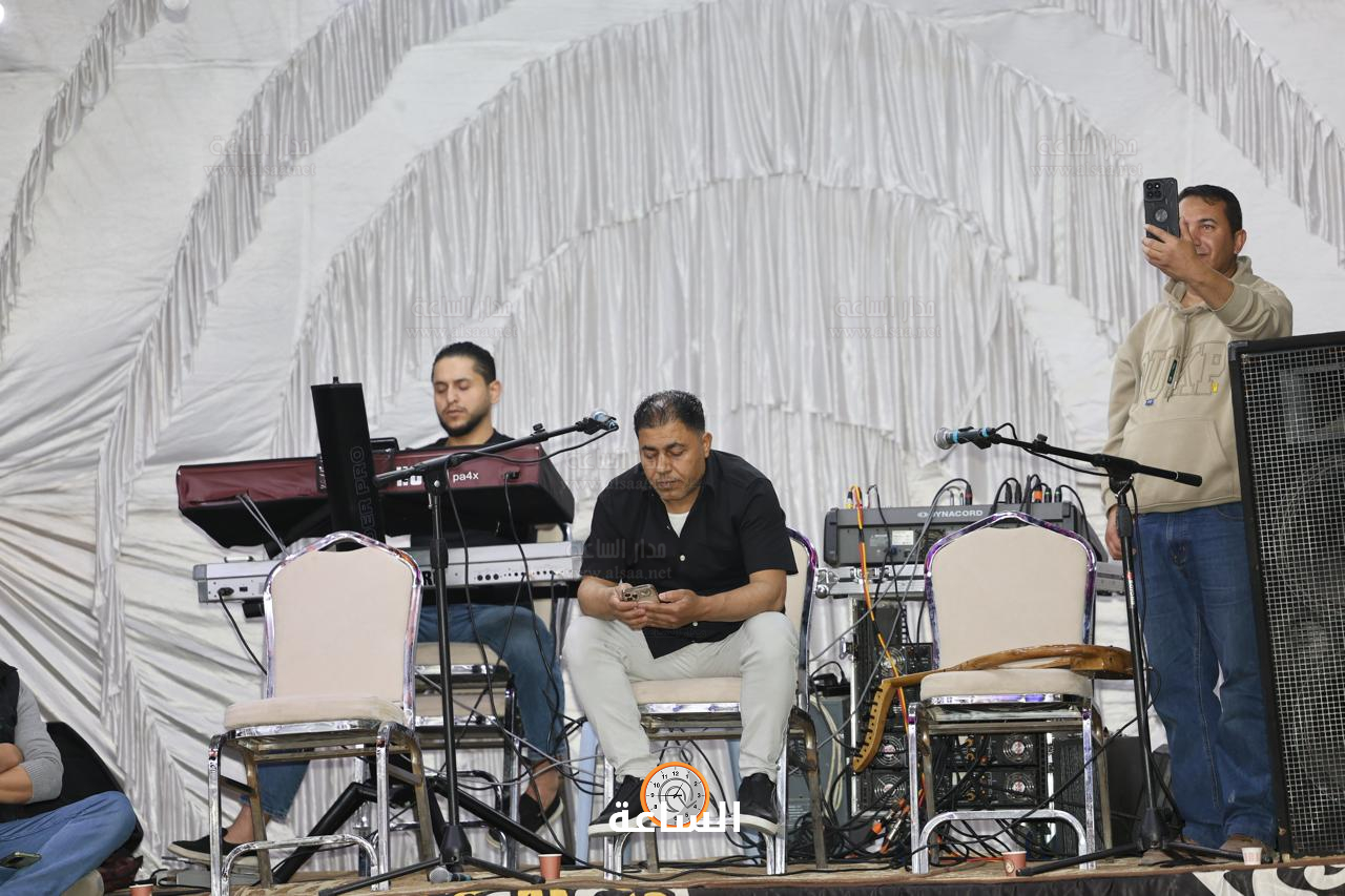 Madar Al-Saa Images 0.4827178755788806