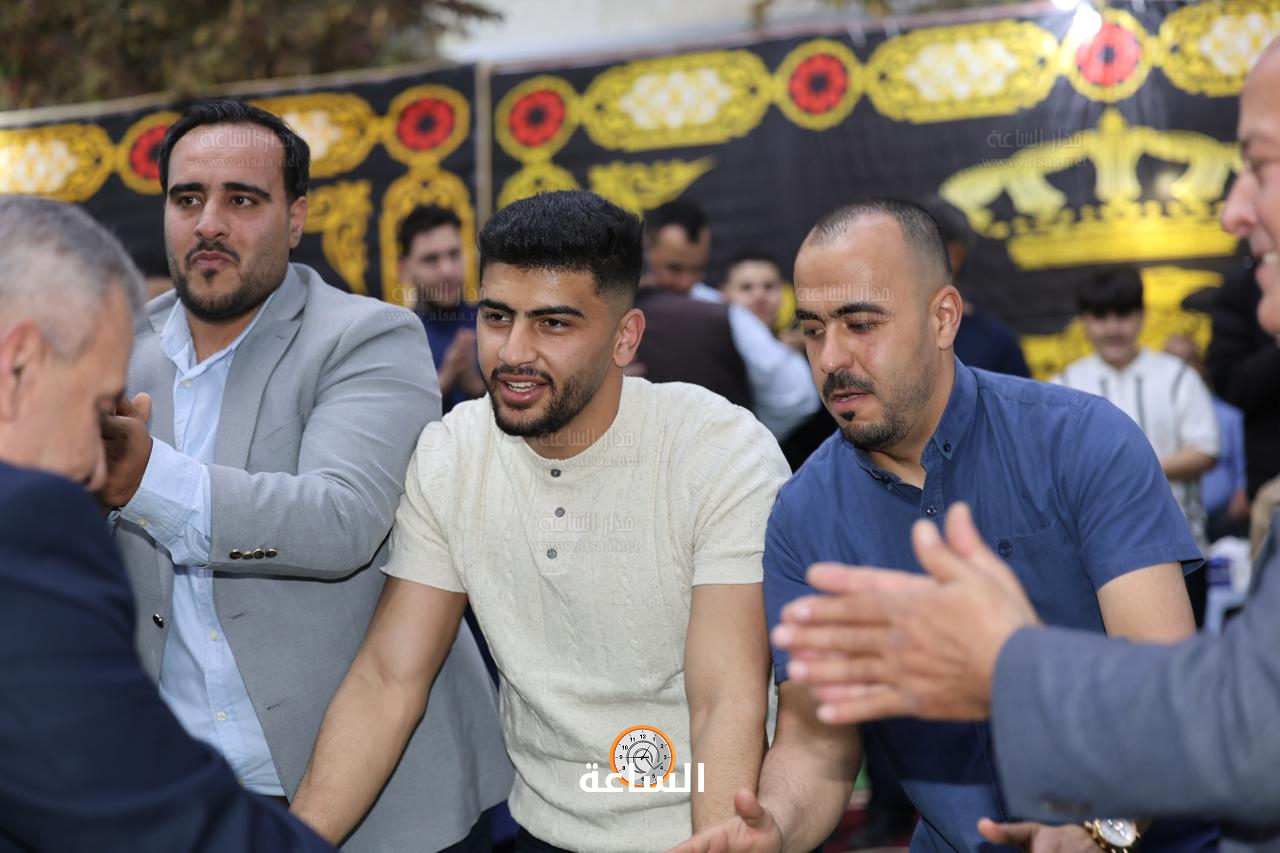 Madar Al-Saa Images 0.2572275454906017