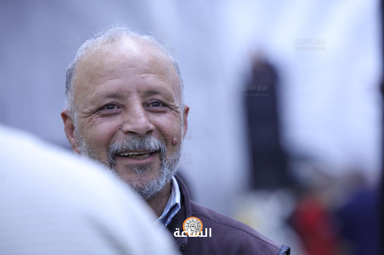 Madar Al-Saa Images 0.12381376515536413