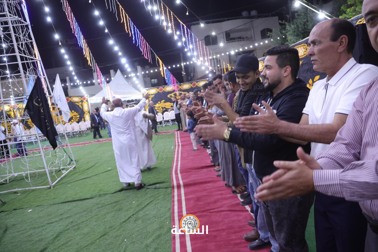 Madar Al-Saa Images 0.14399595303039114