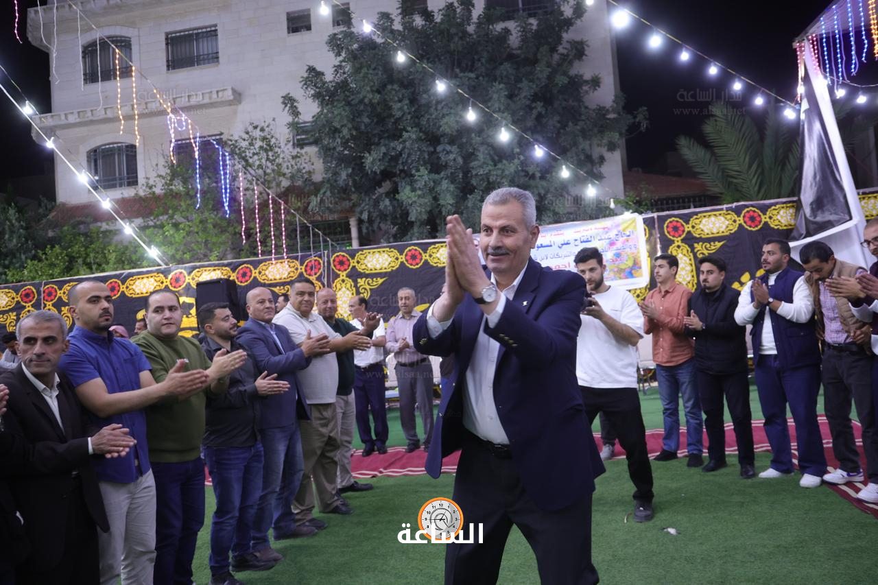 Madar Al-Saa Images 0.548811583510881