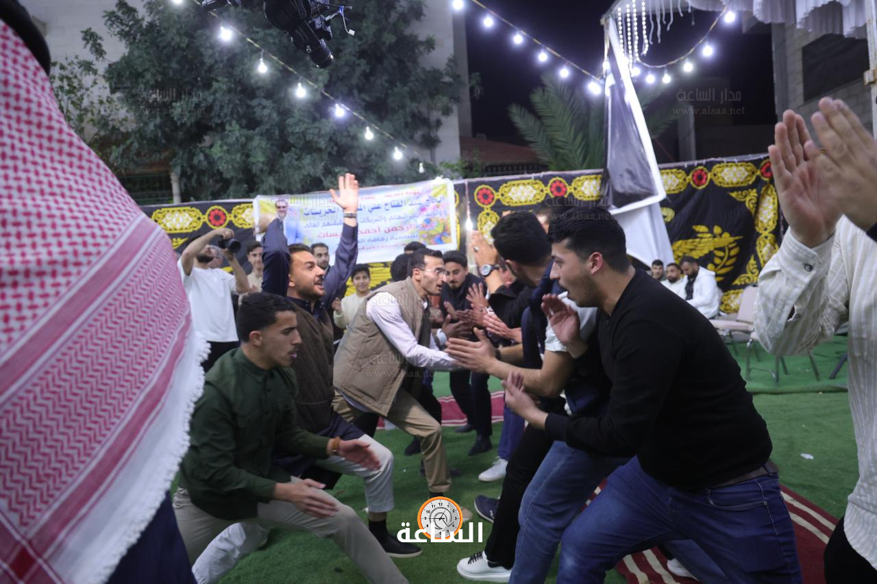 Madar Al-Saa Images 0.9416041161957416