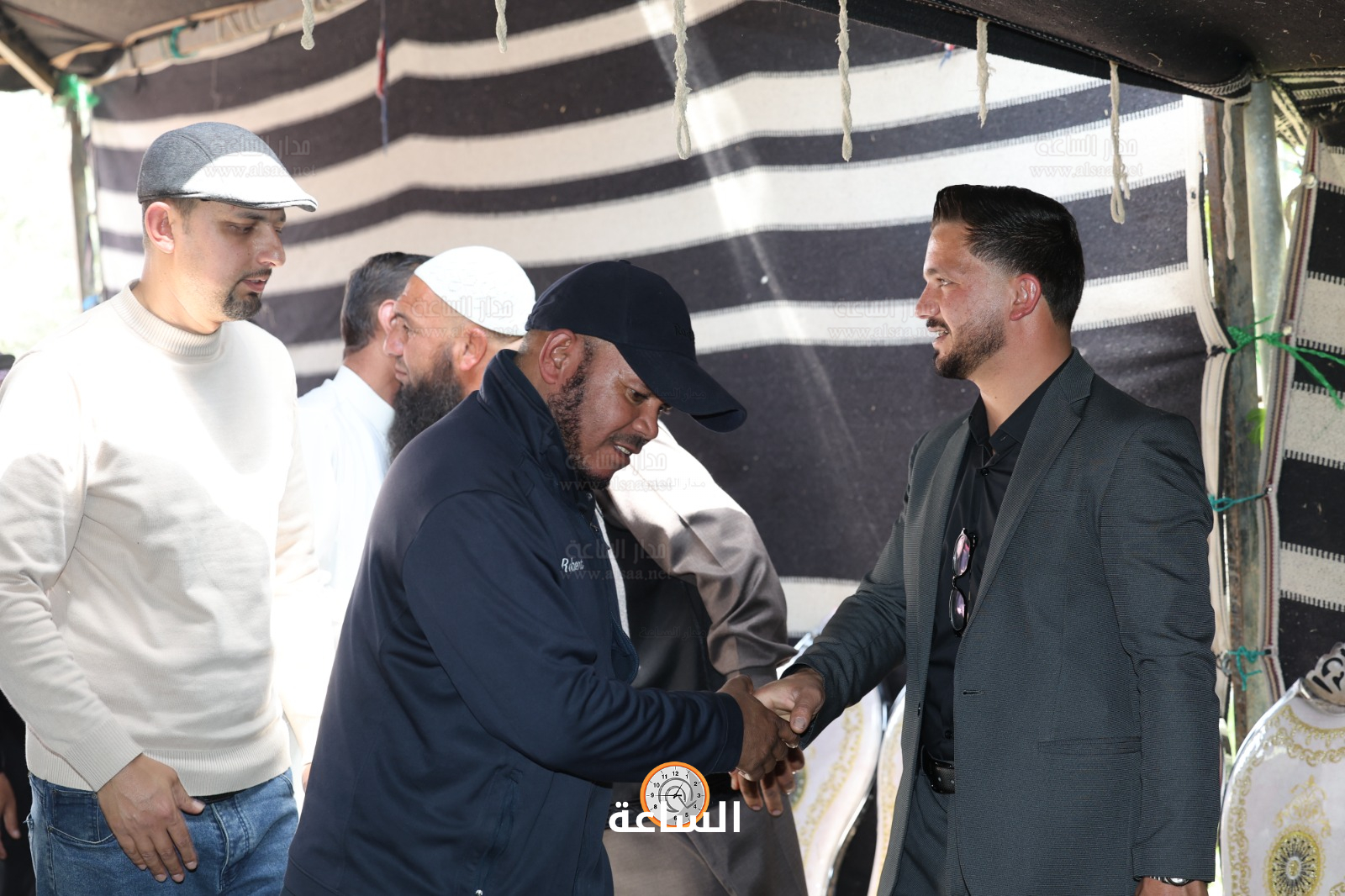 Madar Al-Saa Images 0.31296177093083477