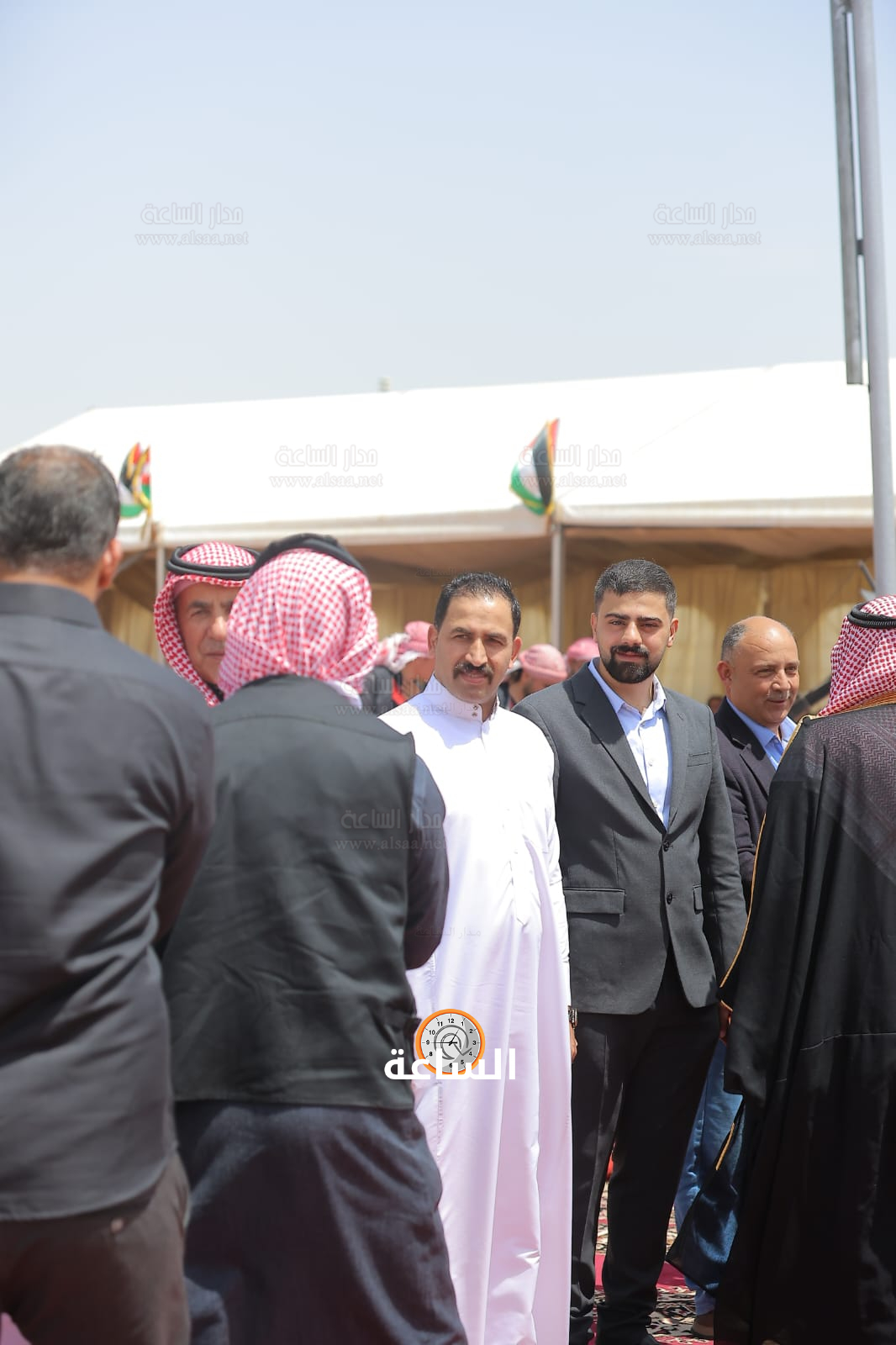 Madar Al-Saa Images 0.4221574949746114