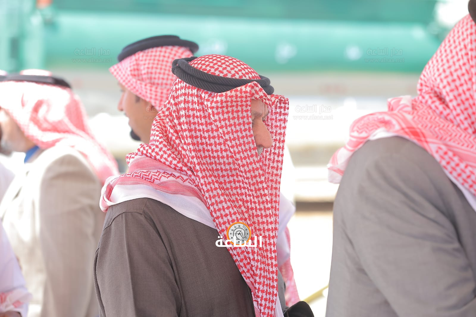 Madar Al-Saa Images 0.007900431722345669