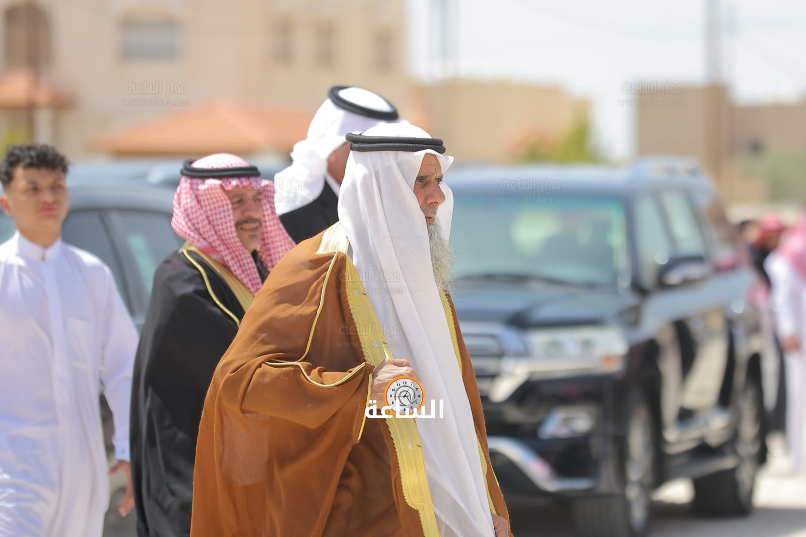 Madar Al-Saa Images 0.9619291224479697