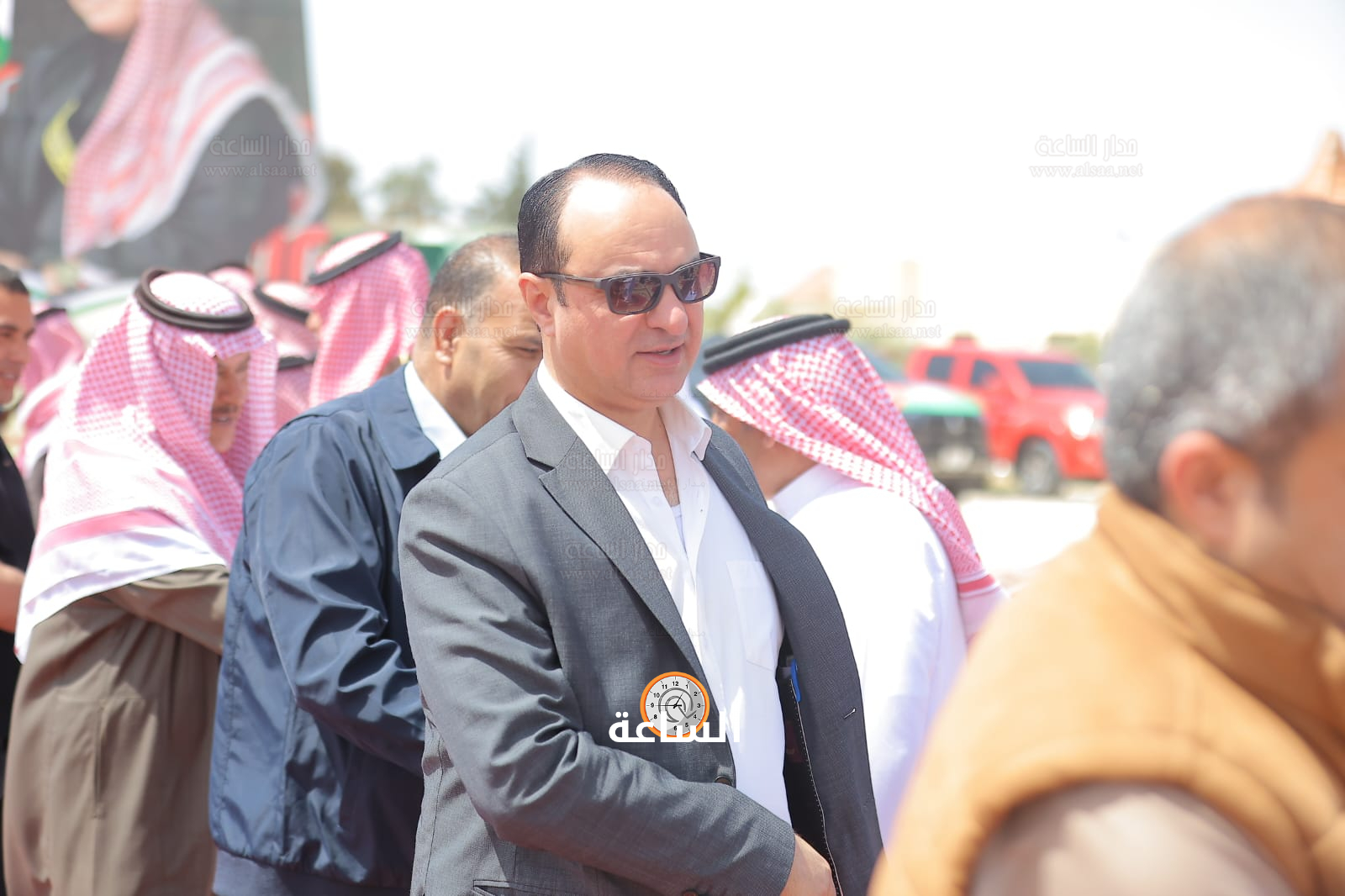 Madar Al-Saa Images 0.5057058000494153