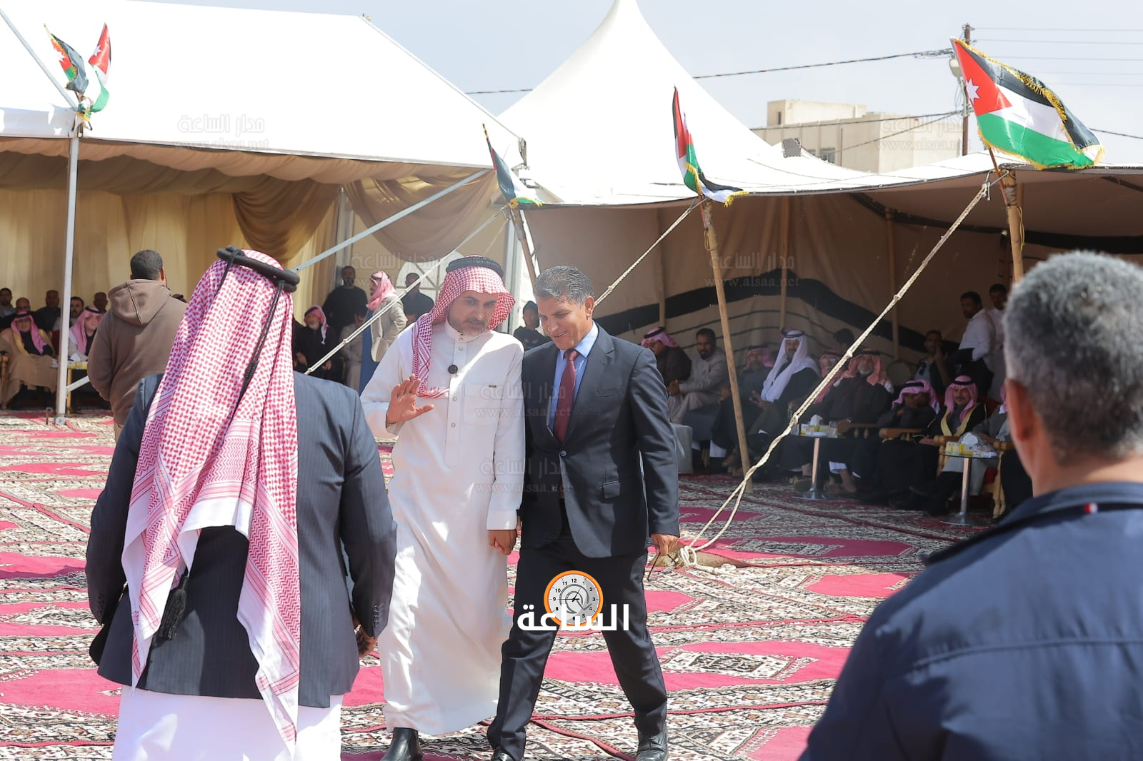 Madar Al-Saa Images 0.8908011017786411