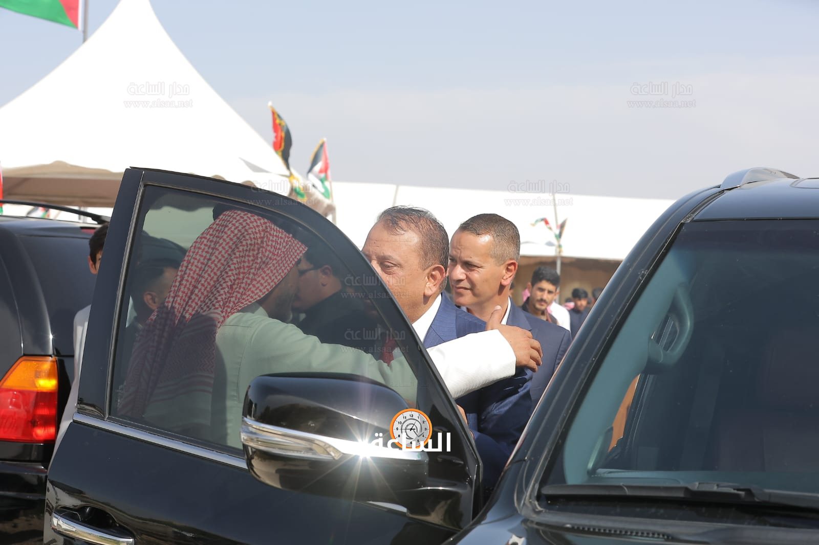 Madar Al-Saa Images 0.8243602605486245