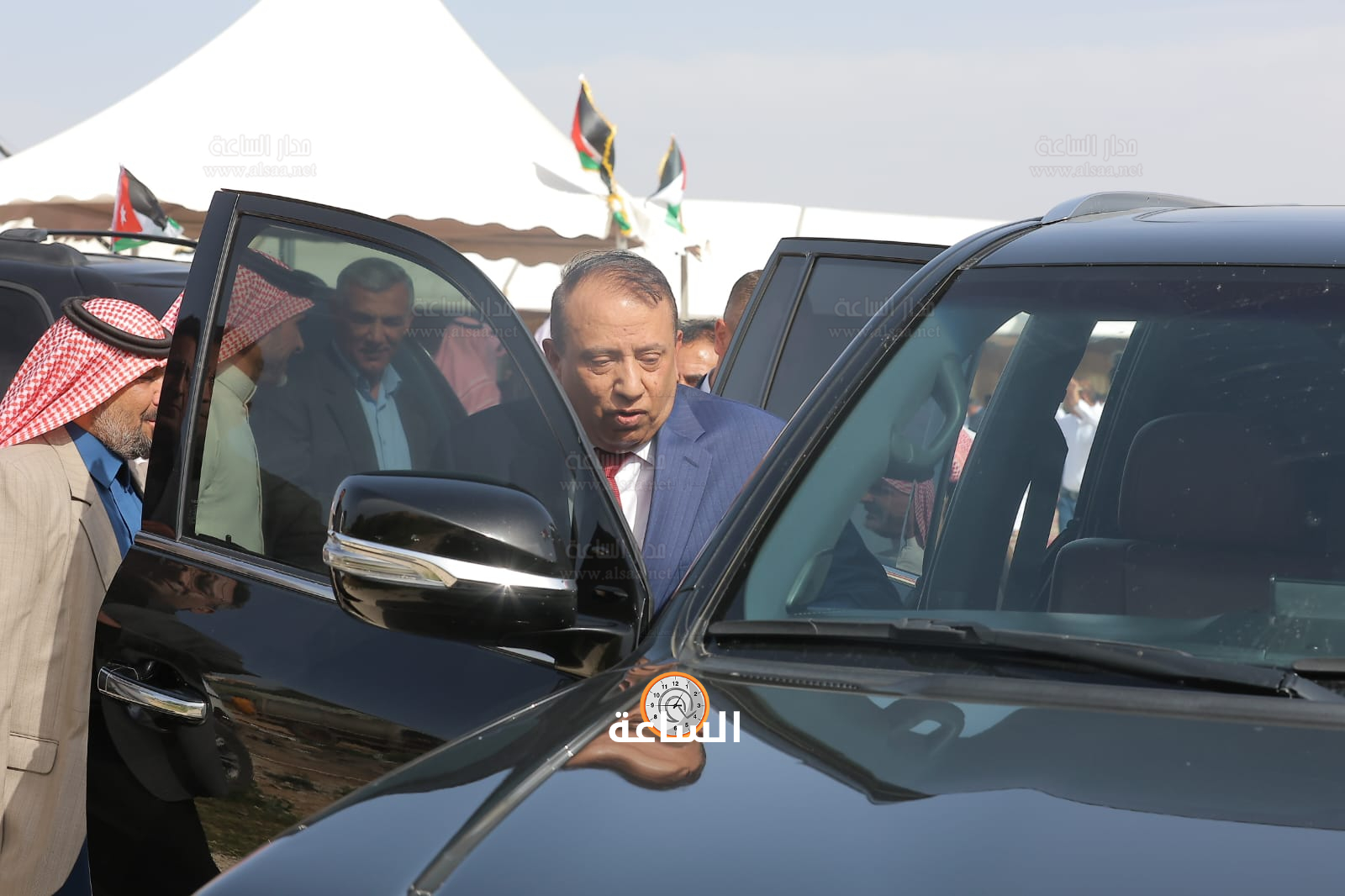 Madar Al-Saa Images 0.04445205497965621