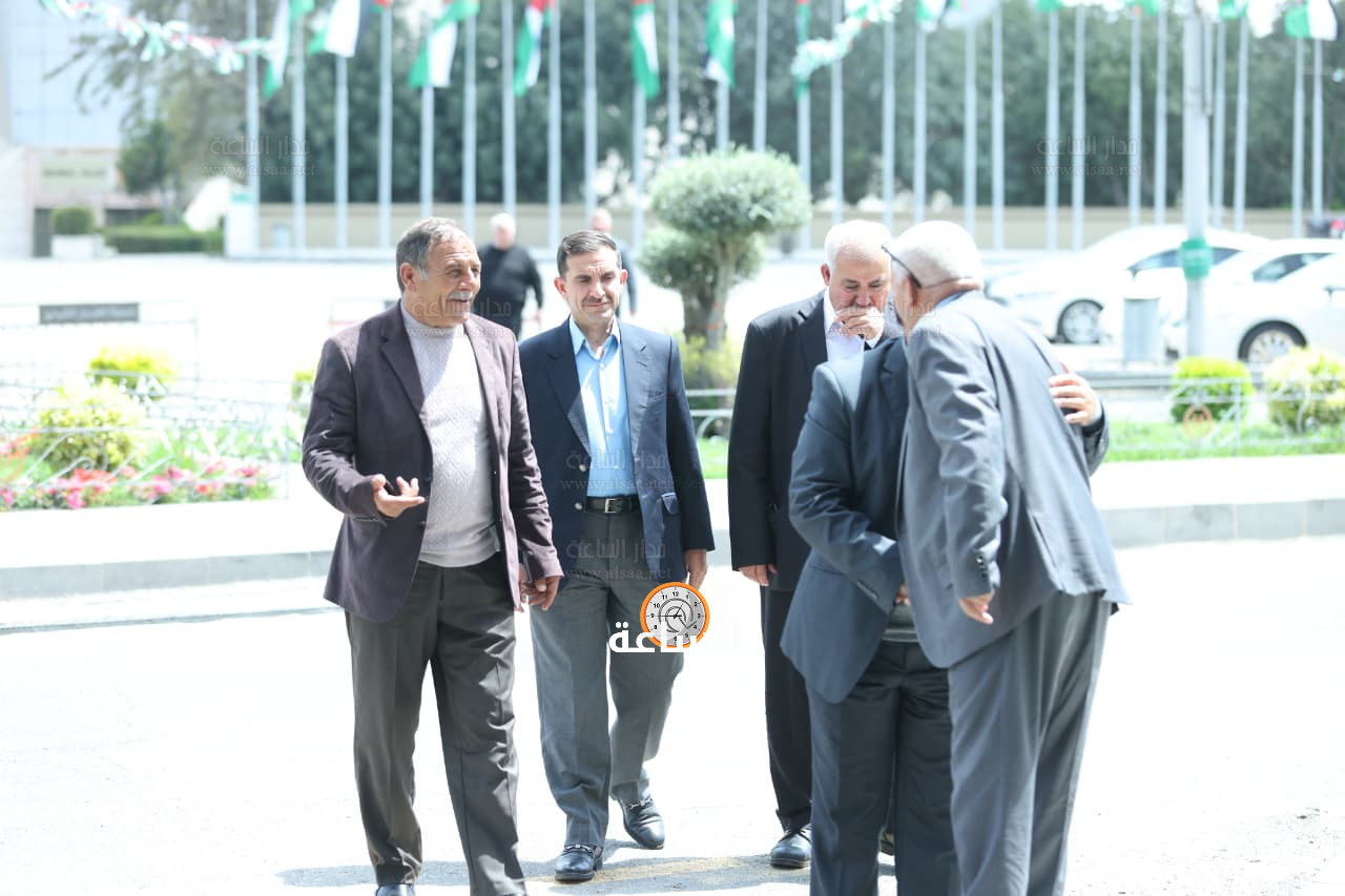 Madar Al-Saa Images 0.6744390708923913