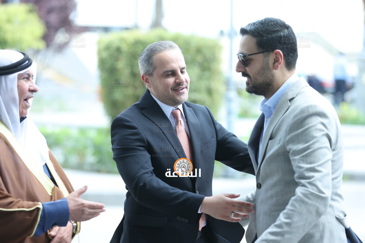 Madar Al-Saa Images 0.7673917758082639