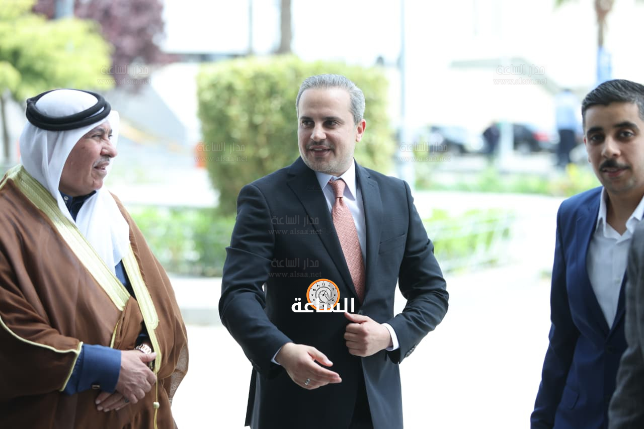 Madar Al-Saa Images 0.840649983147928