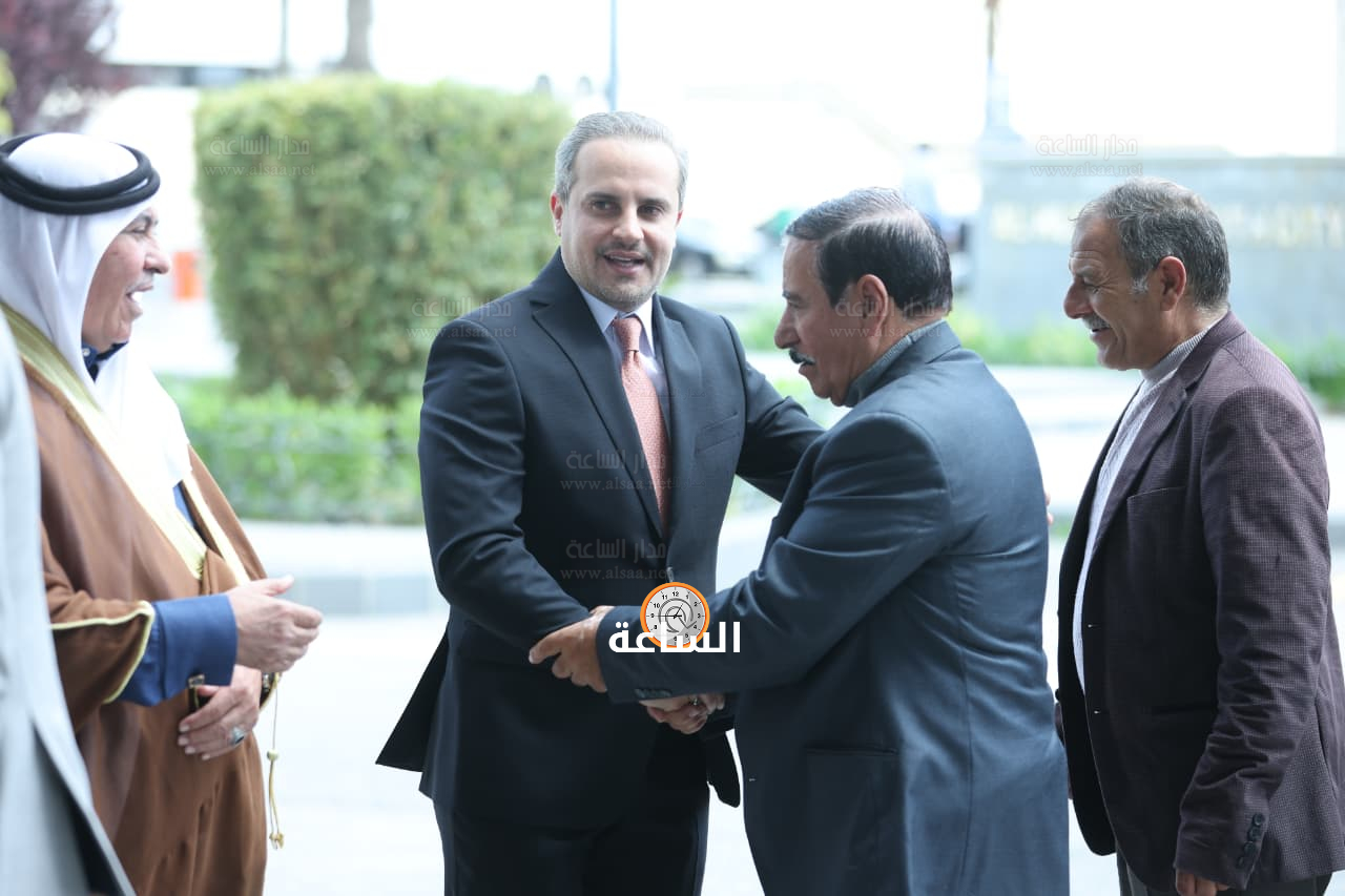 Madar Al-Saa Images 0.5478845715942877