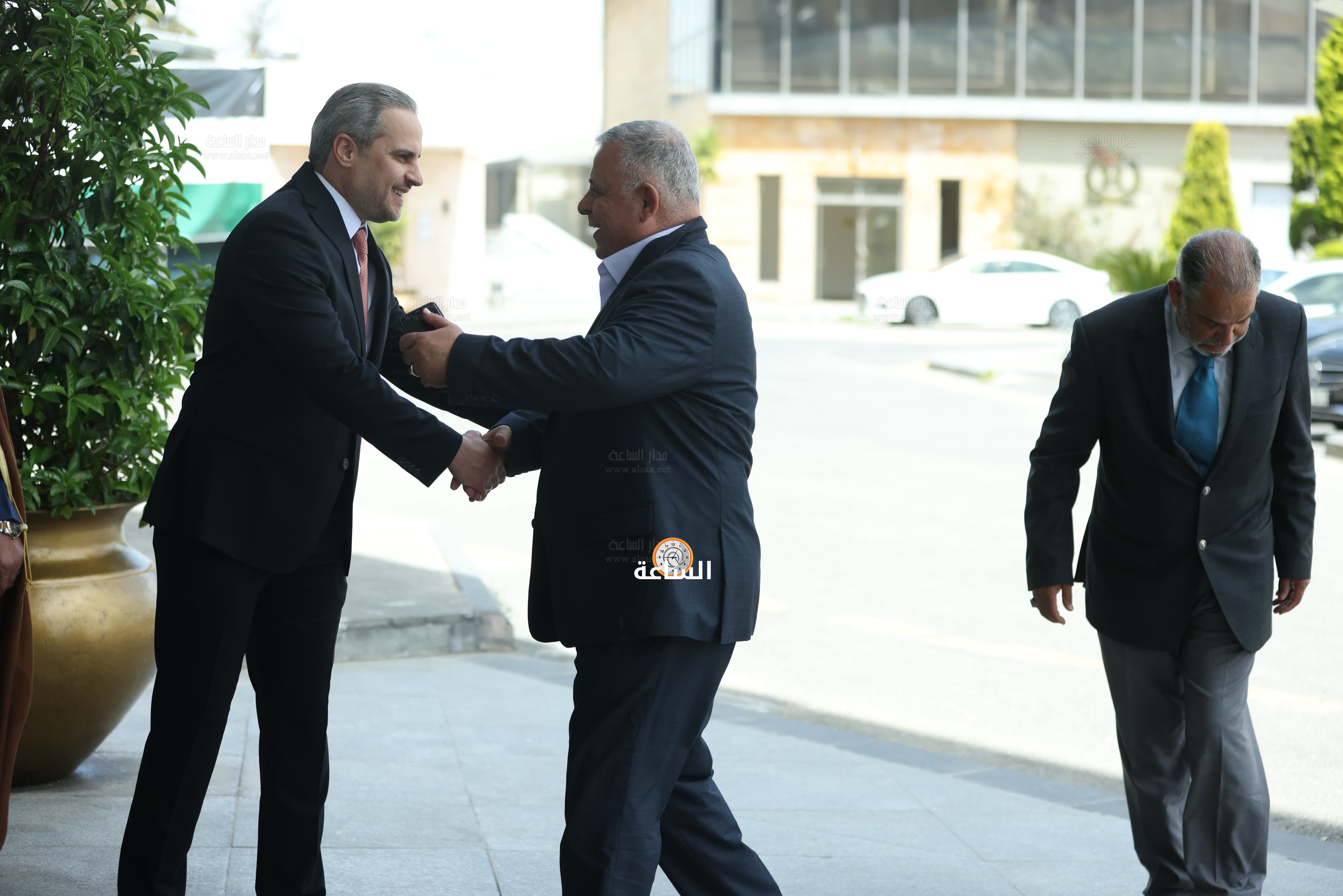 Madar Al-Saa Images 0.43545143917699314