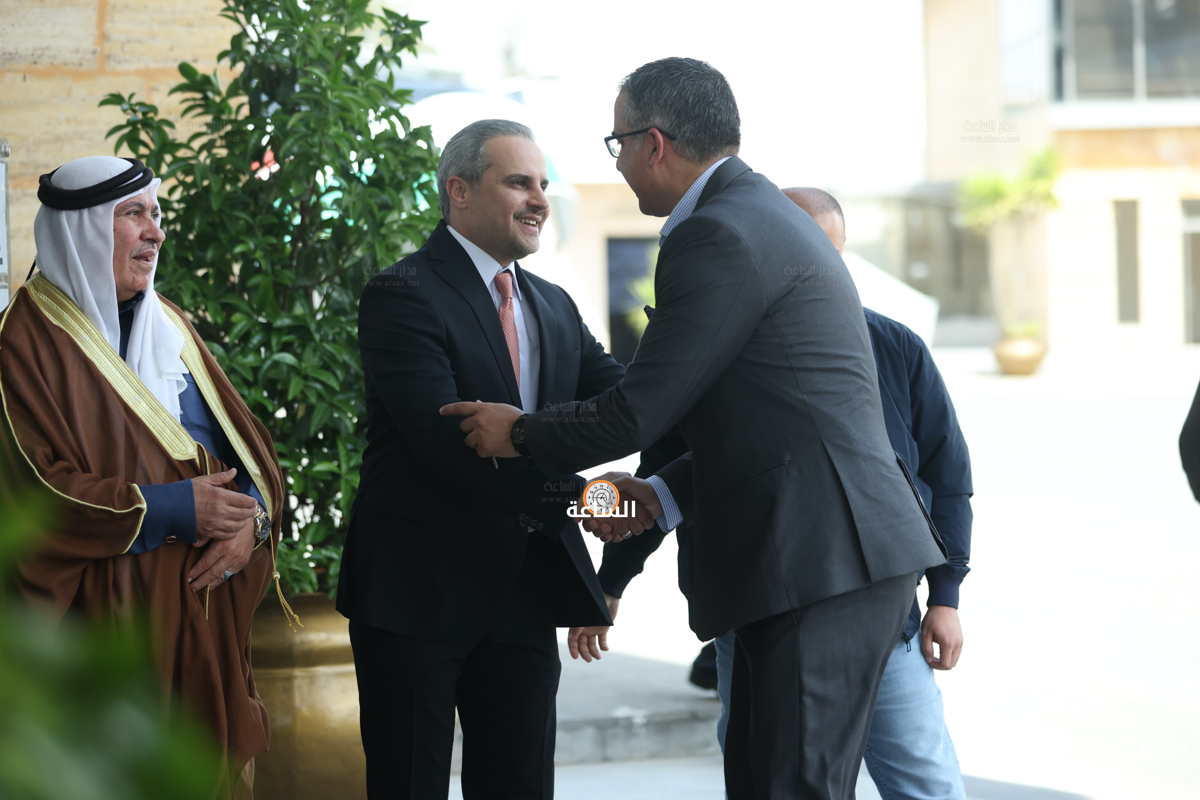 Madar Al-Saa Images 0.5732144608548899