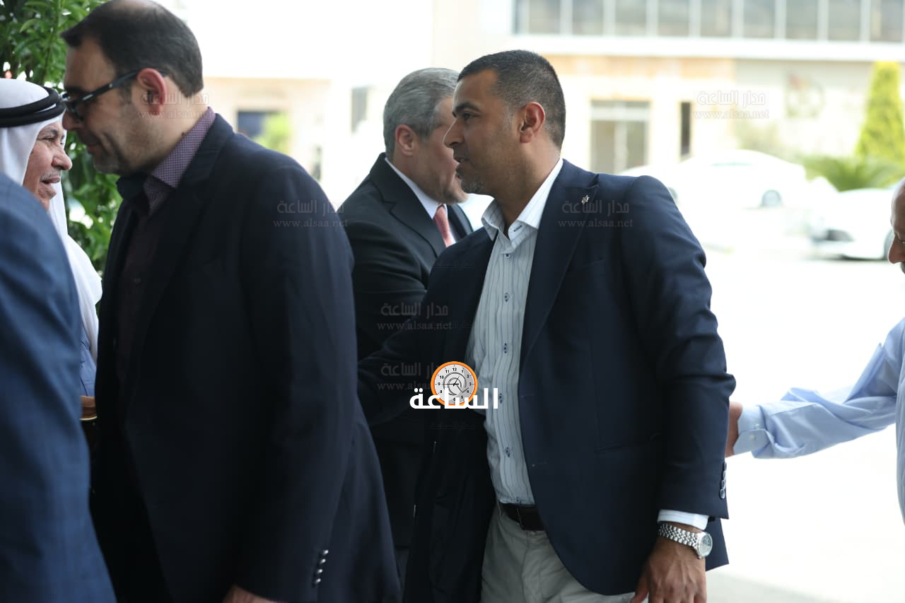 Madar Al-Saa Images 0.8656470026220219