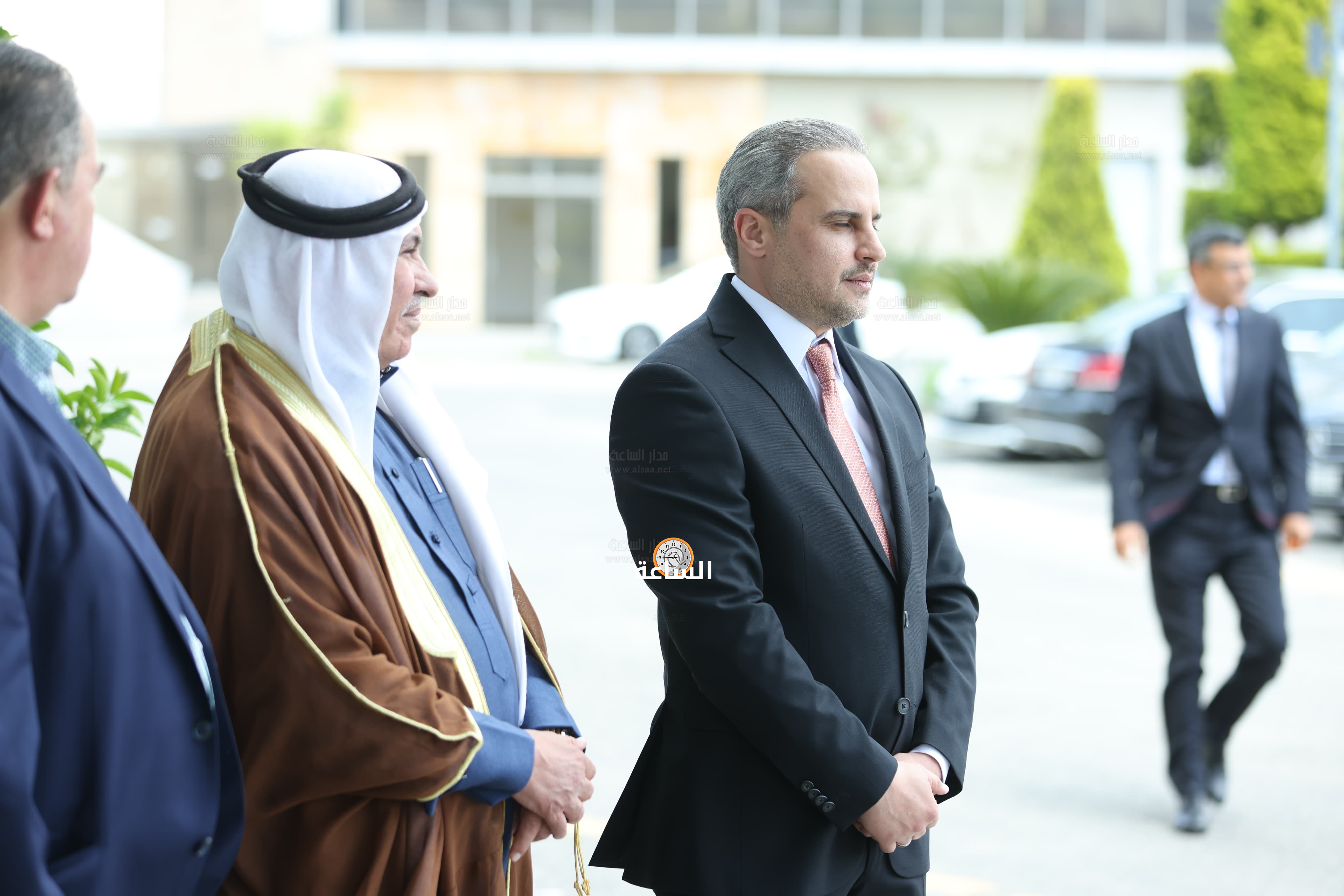 Madar Al-Saa Images 0.6915120444140552