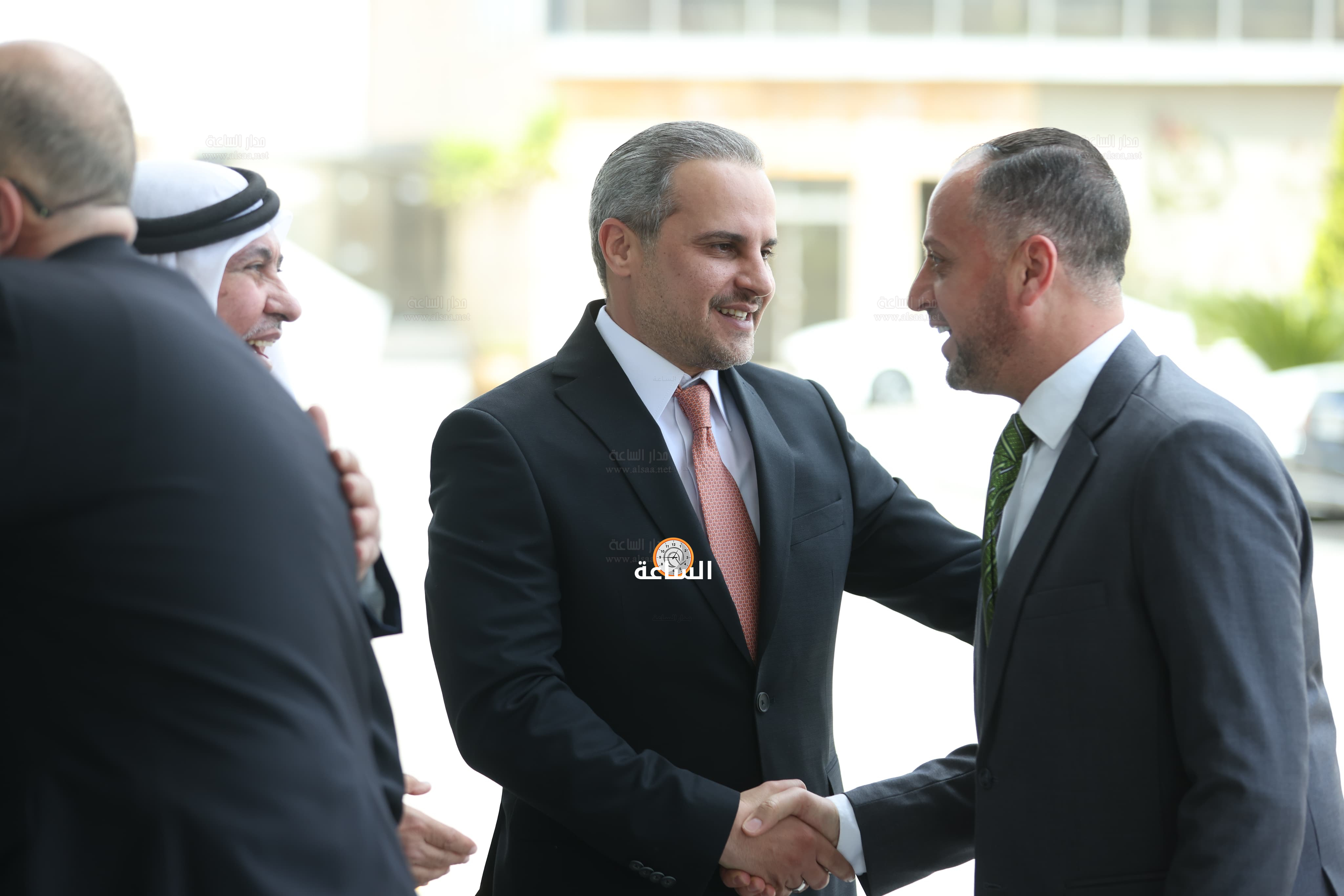 Madar Al-Saa Images 0.5492643165870518