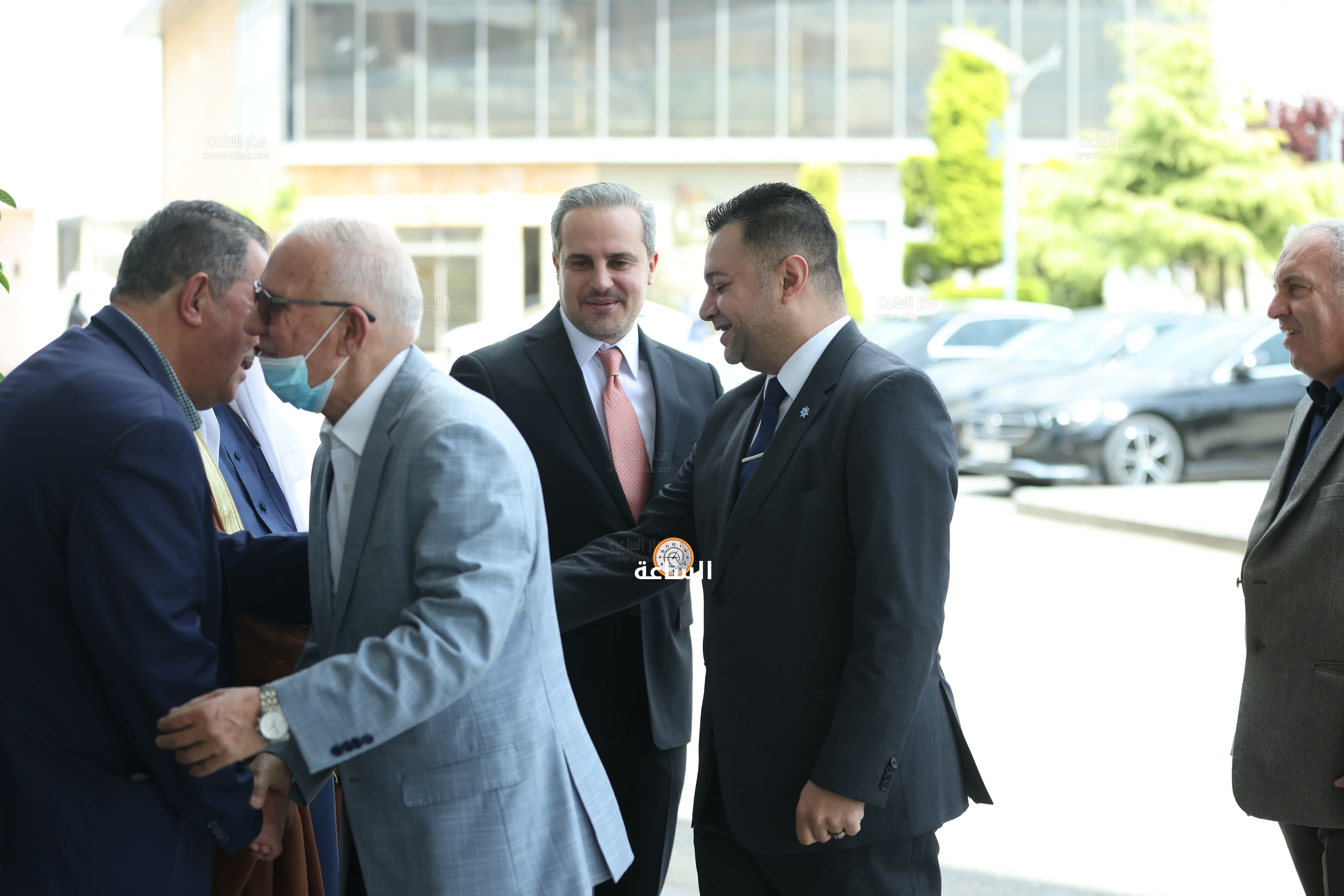 Madar Al-Saa Images 0.762156417700749