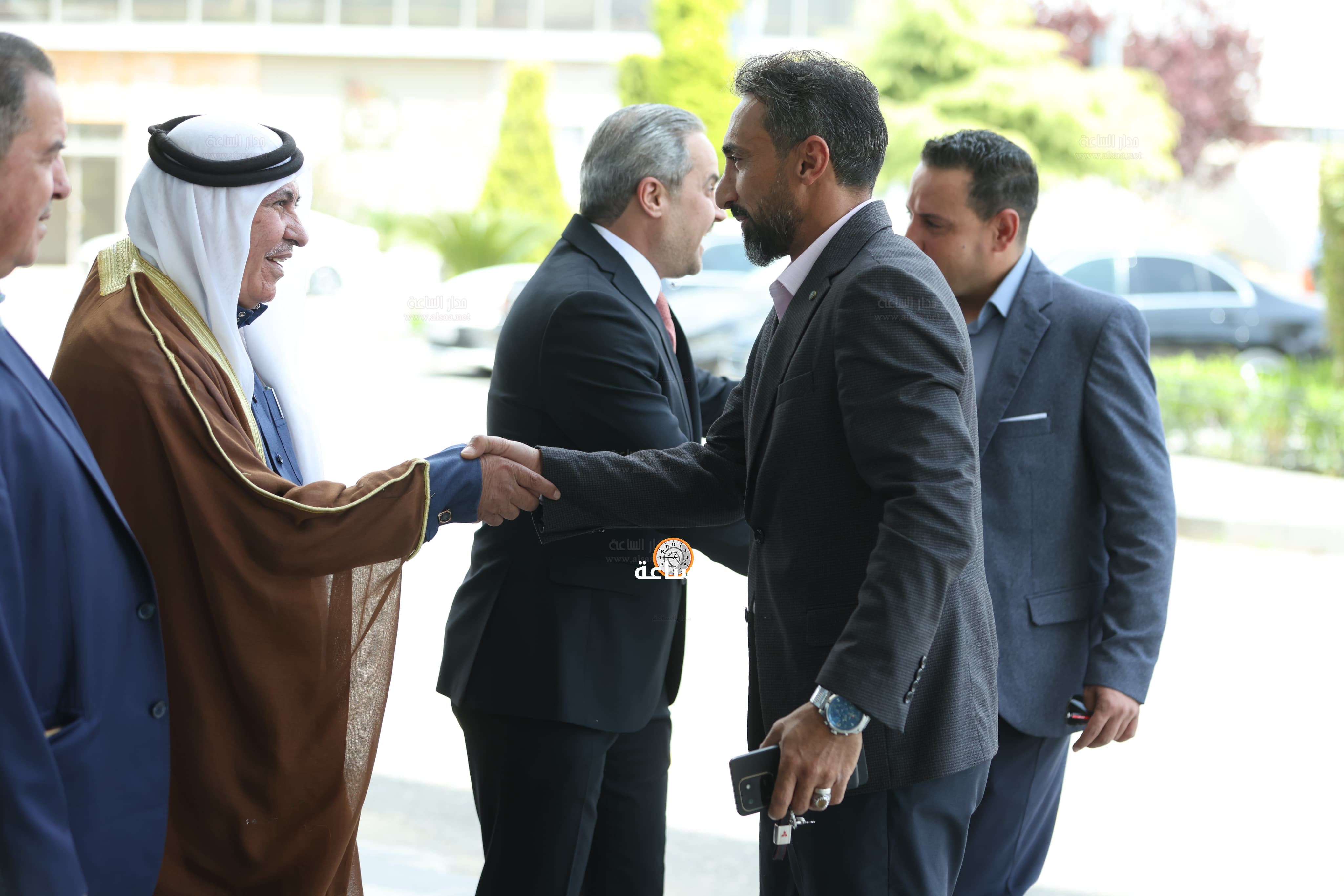 Madar Al-Saa Images 0.08249561121886739