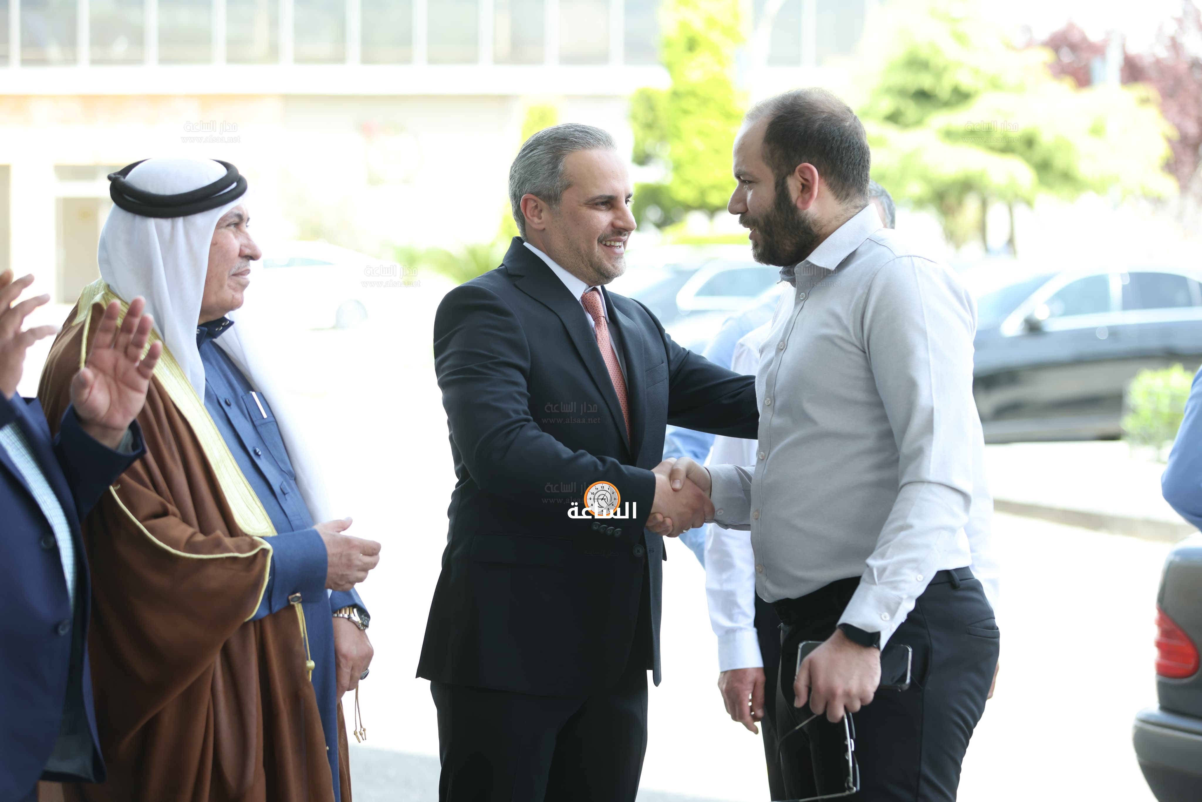 Madar Al-Saa Images 0.7000411536852276