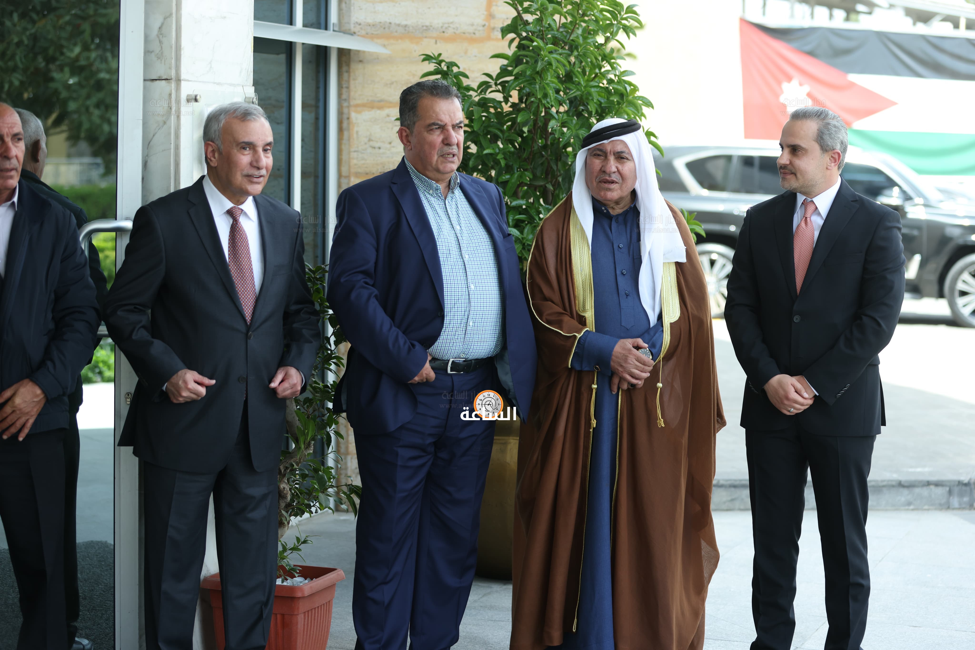 Madar Al-Saa Images 0.17570204533890377