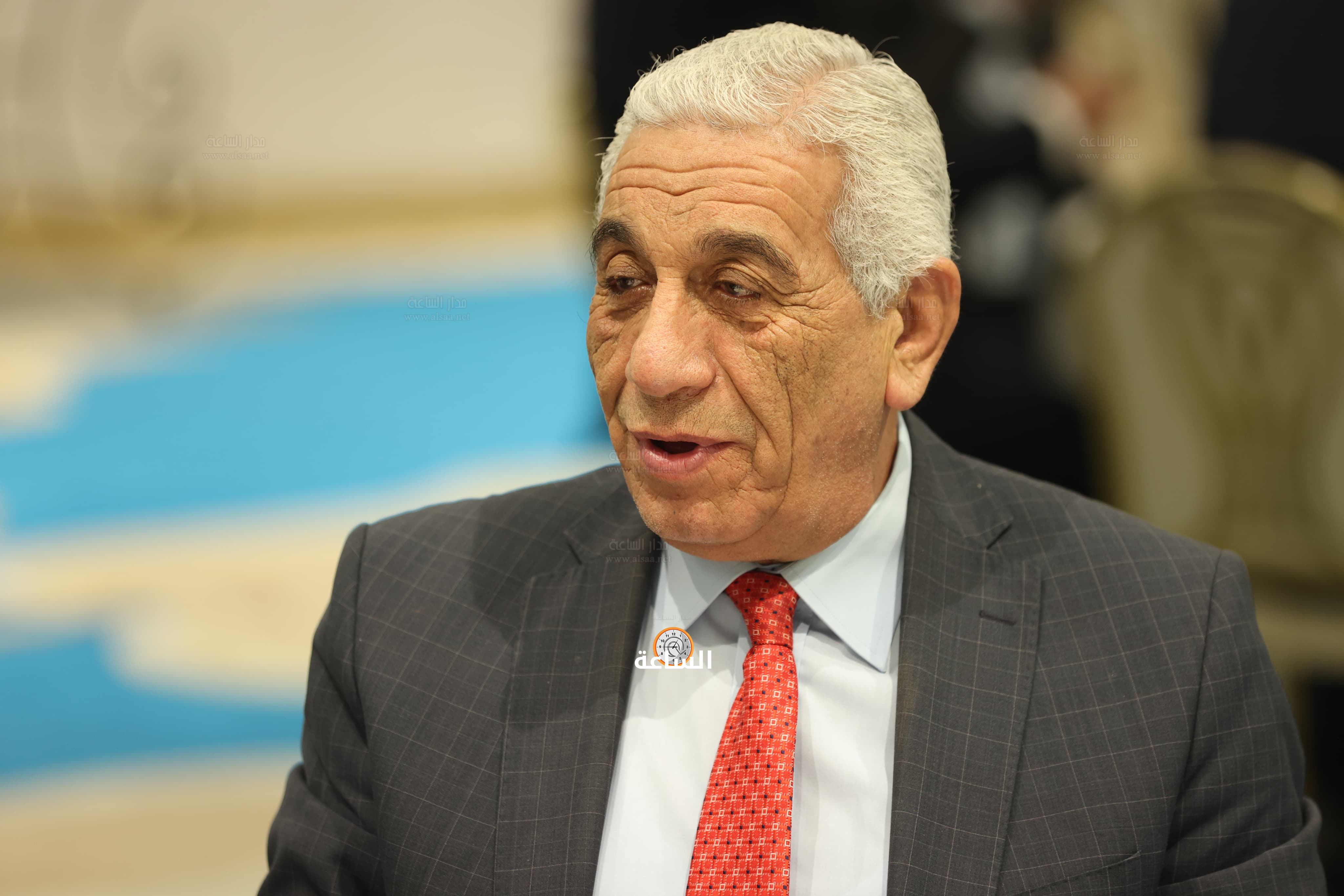 Madar Al-Saa Images 0.00013475239475413403