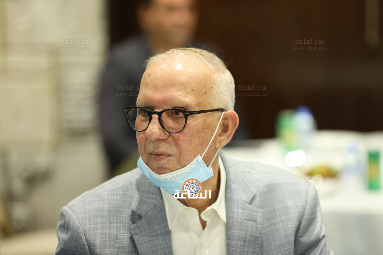 Madar Al-Saa Images 0.8456496626344534