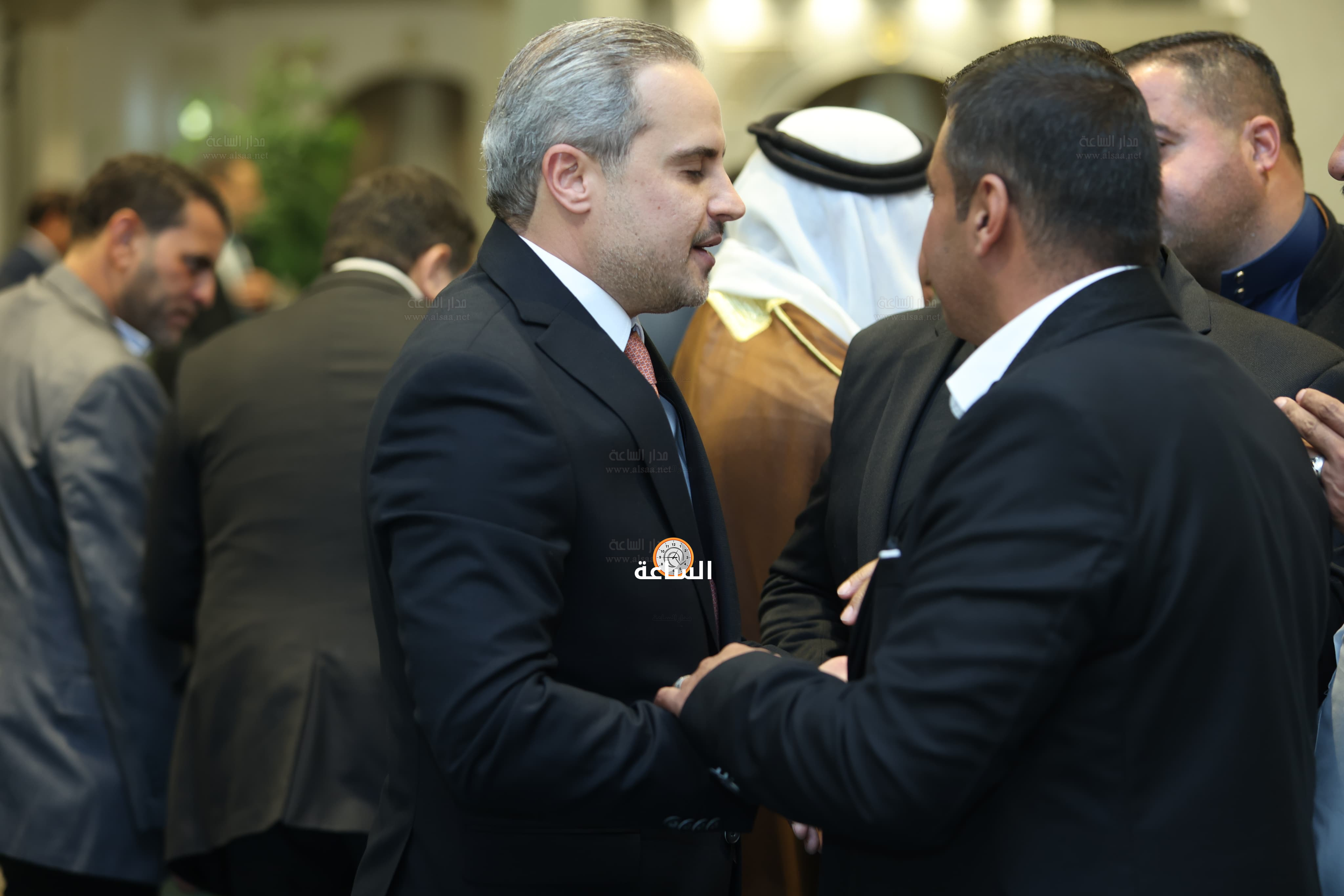 Madar Al-Saa Images 0.41961382722763774