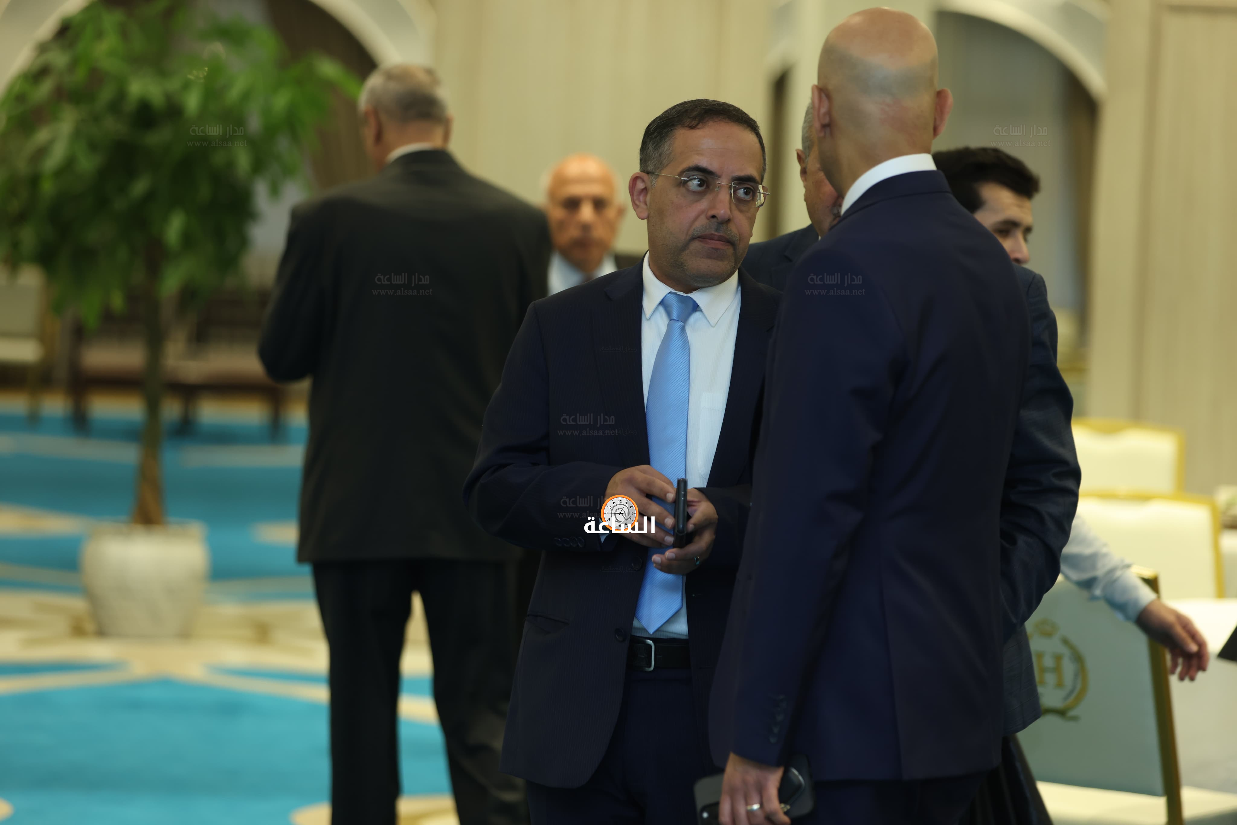 Madar Al-Saa Images 0.22218395926661905