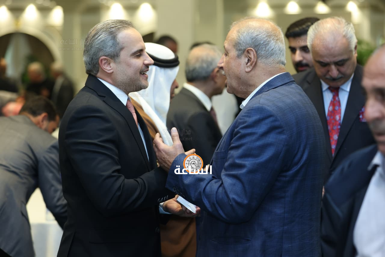 Madar Al-Saa Images 0.32323650249777036