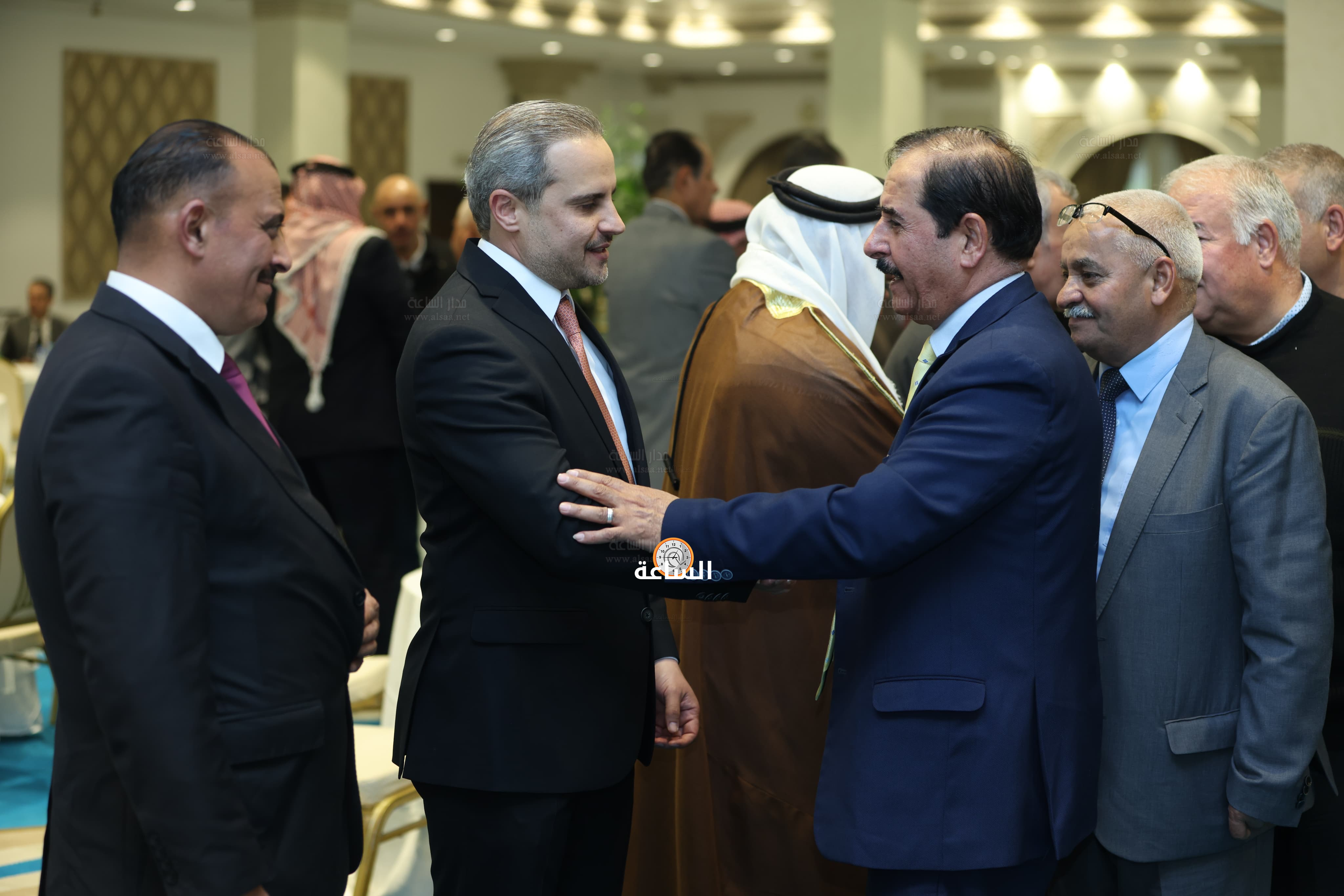 Madar Al-Saa Images 0.9014126444645164