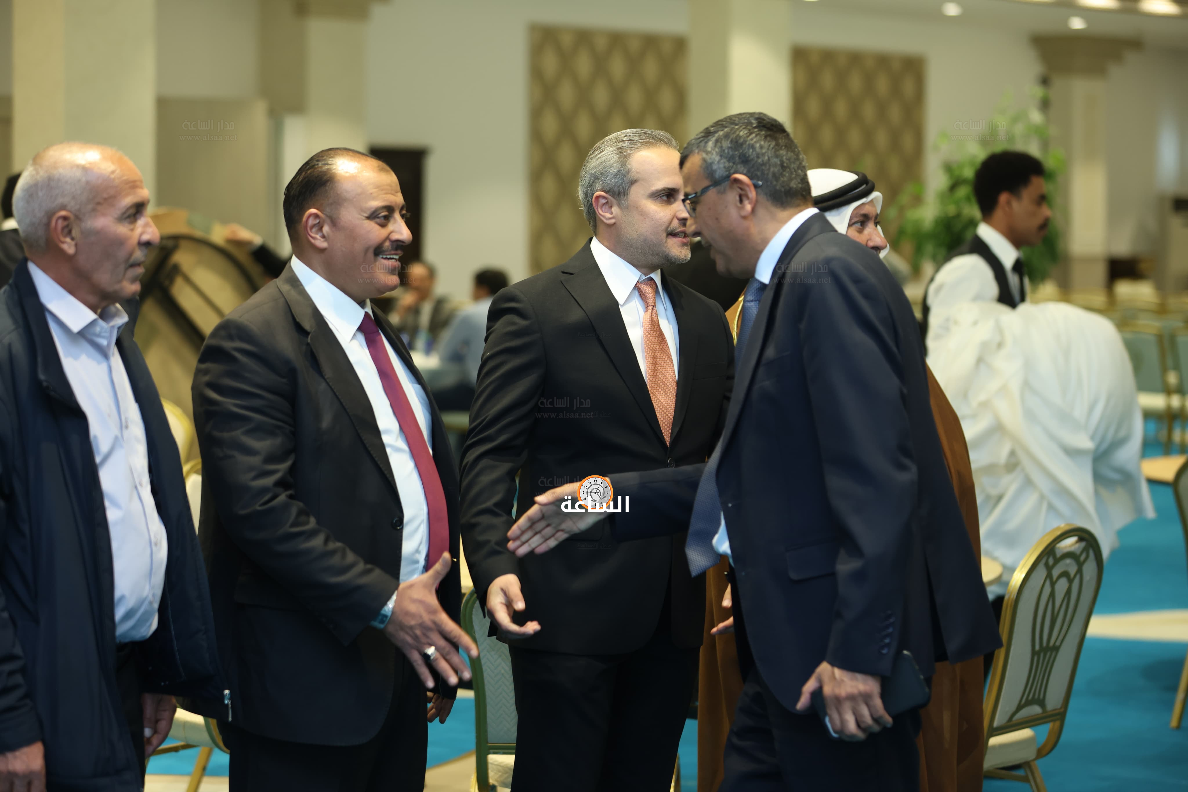 Madar Al-Saa Images 0.4701837555822187