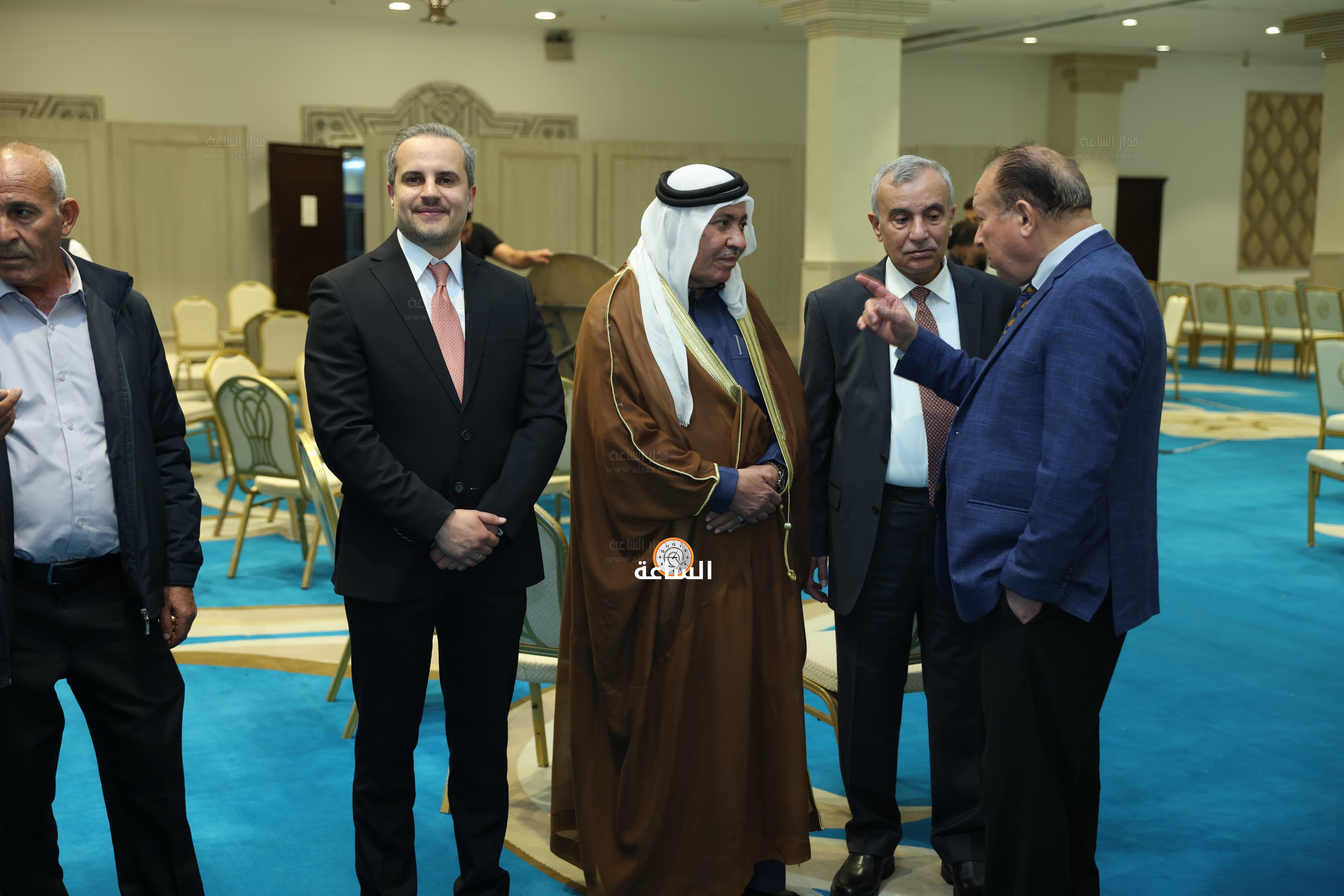 Madar Al-Saa Images 0.47175294944775037