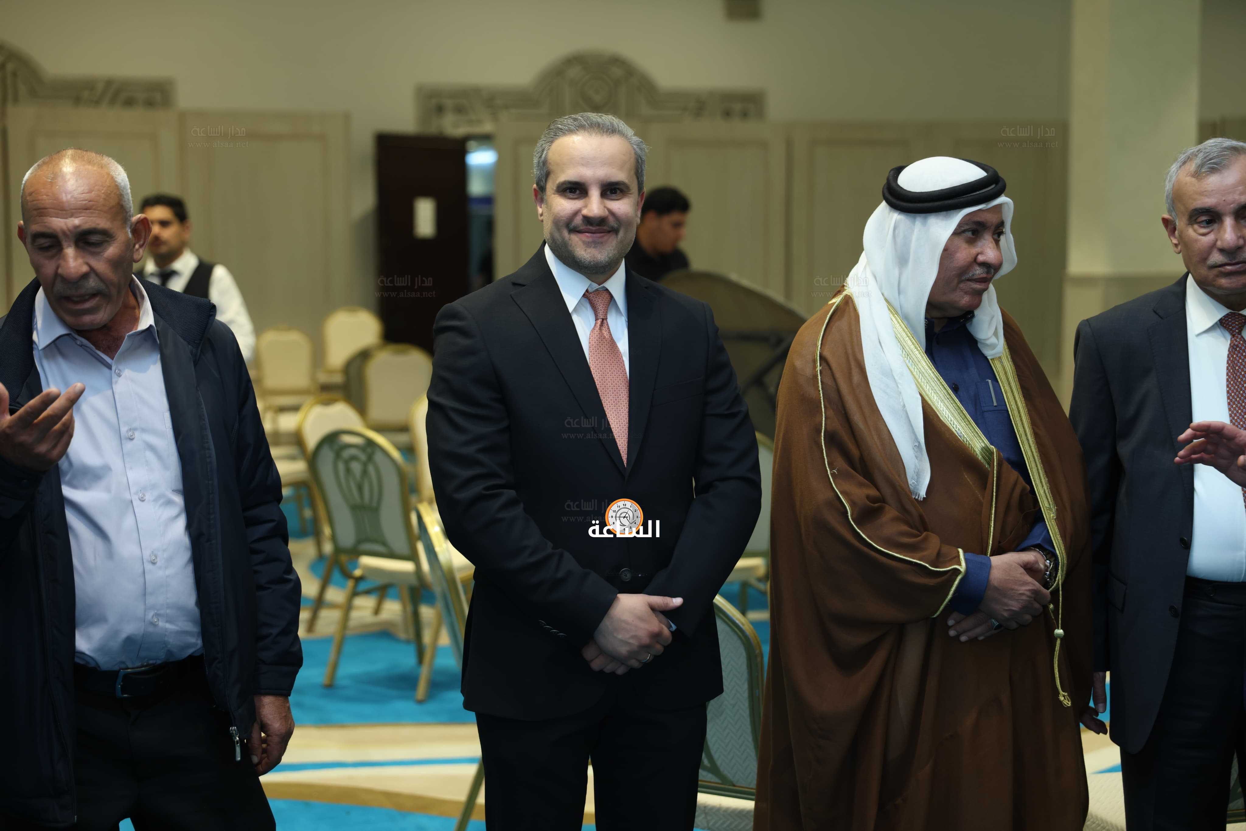 Madar Al-Saa Images 0.553533152785662