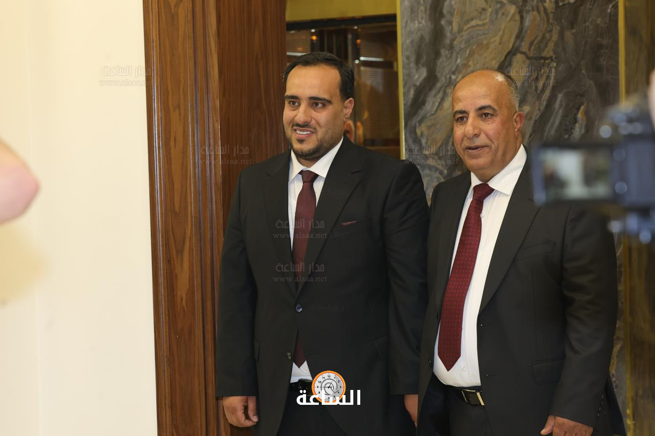 Madar Al-Saa Images 0.3811876923882972