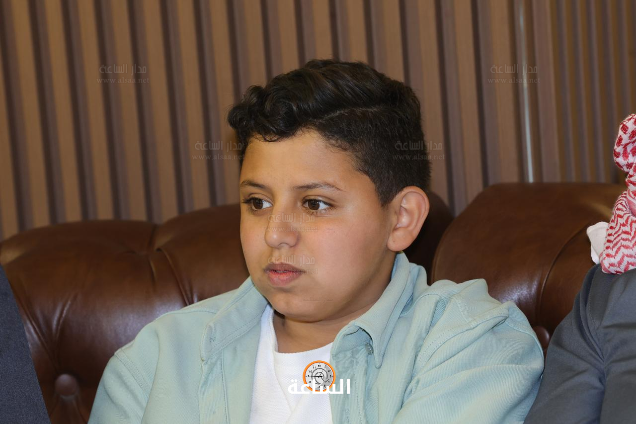 Madar Al-Saa Images 0.16788343024199248