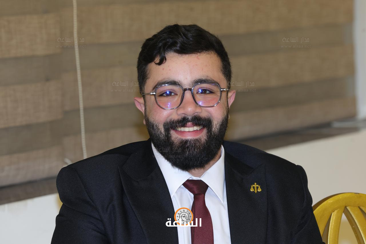 Madar Al-Saa Images 0.04823281676497082