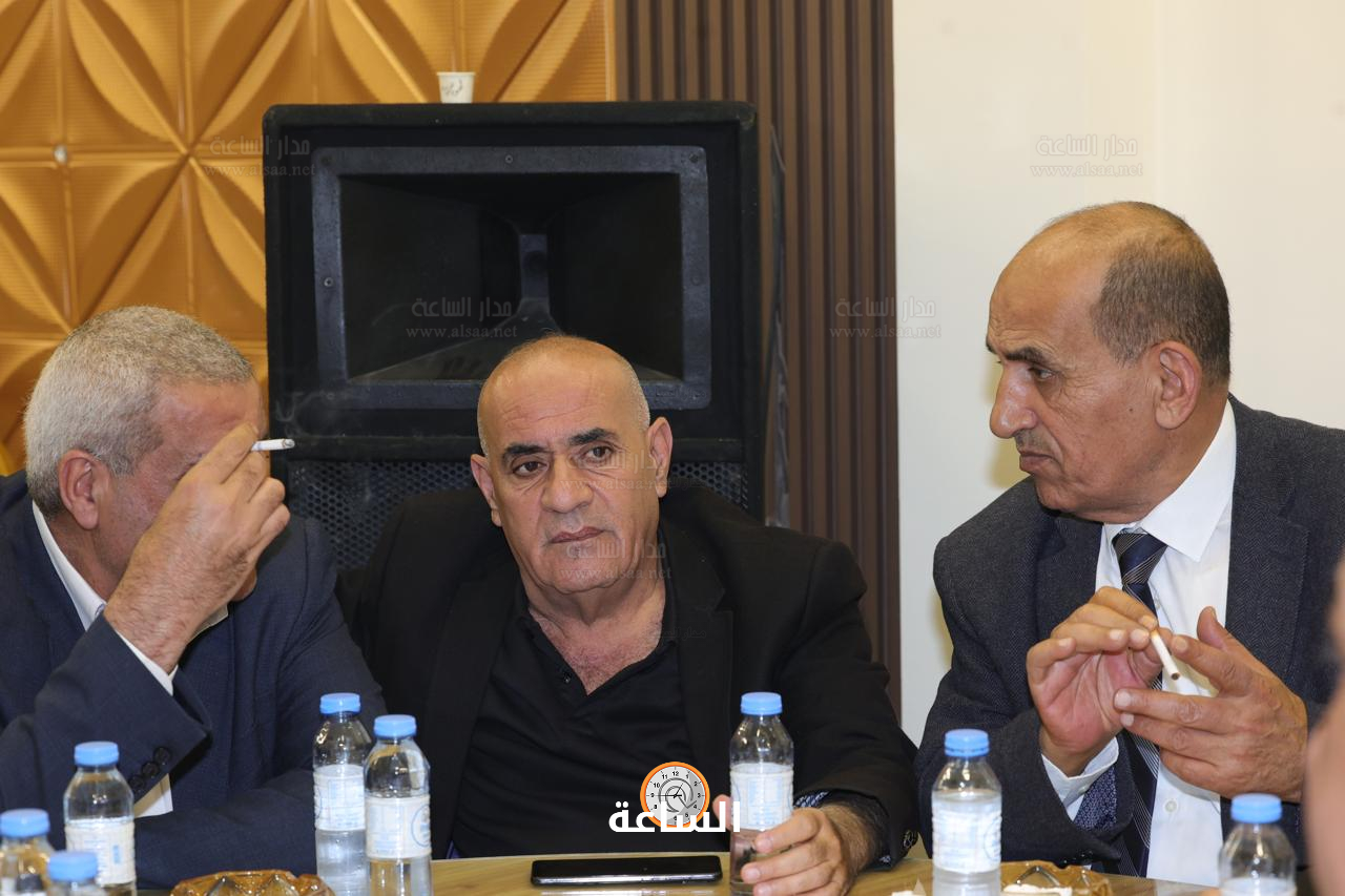 Madar Al-Saa Images 0.945865661572537