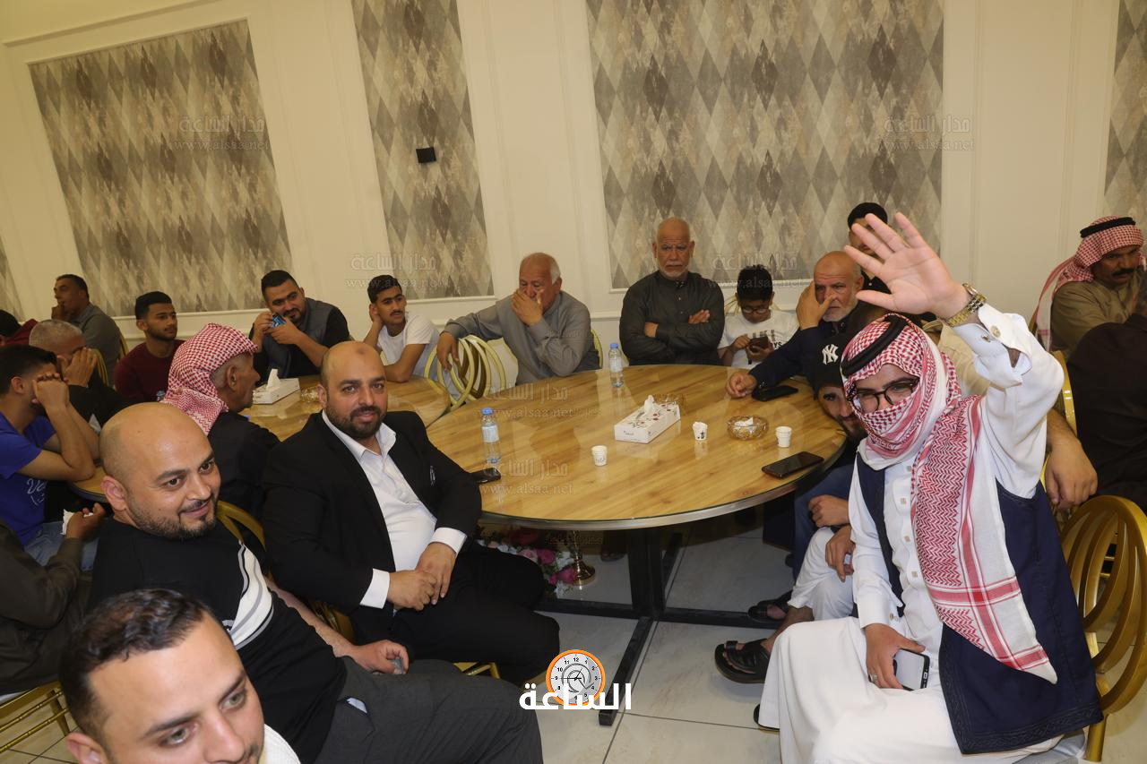 Madar Al-Saa Images 0.9887588668815886