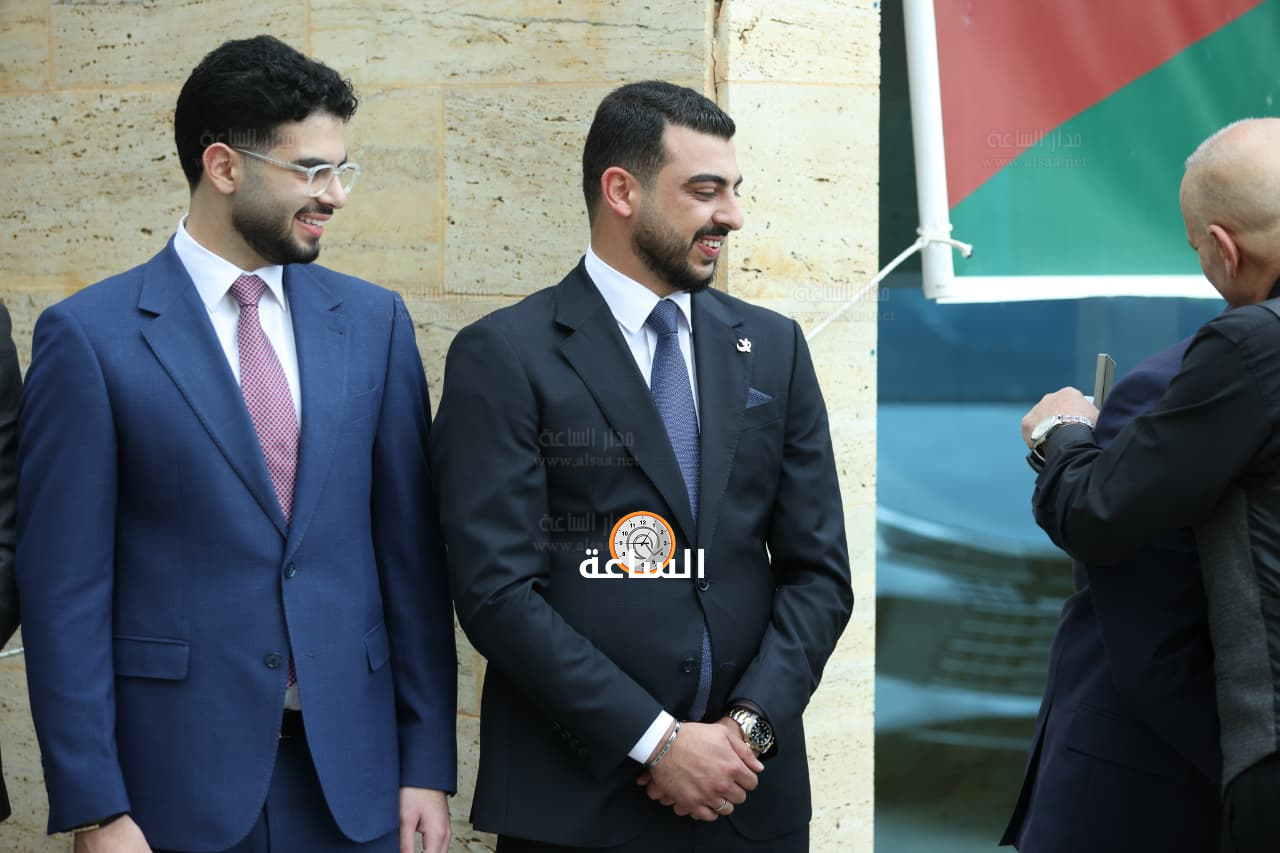 Madar Al-Saa Images 0.8883404987518855