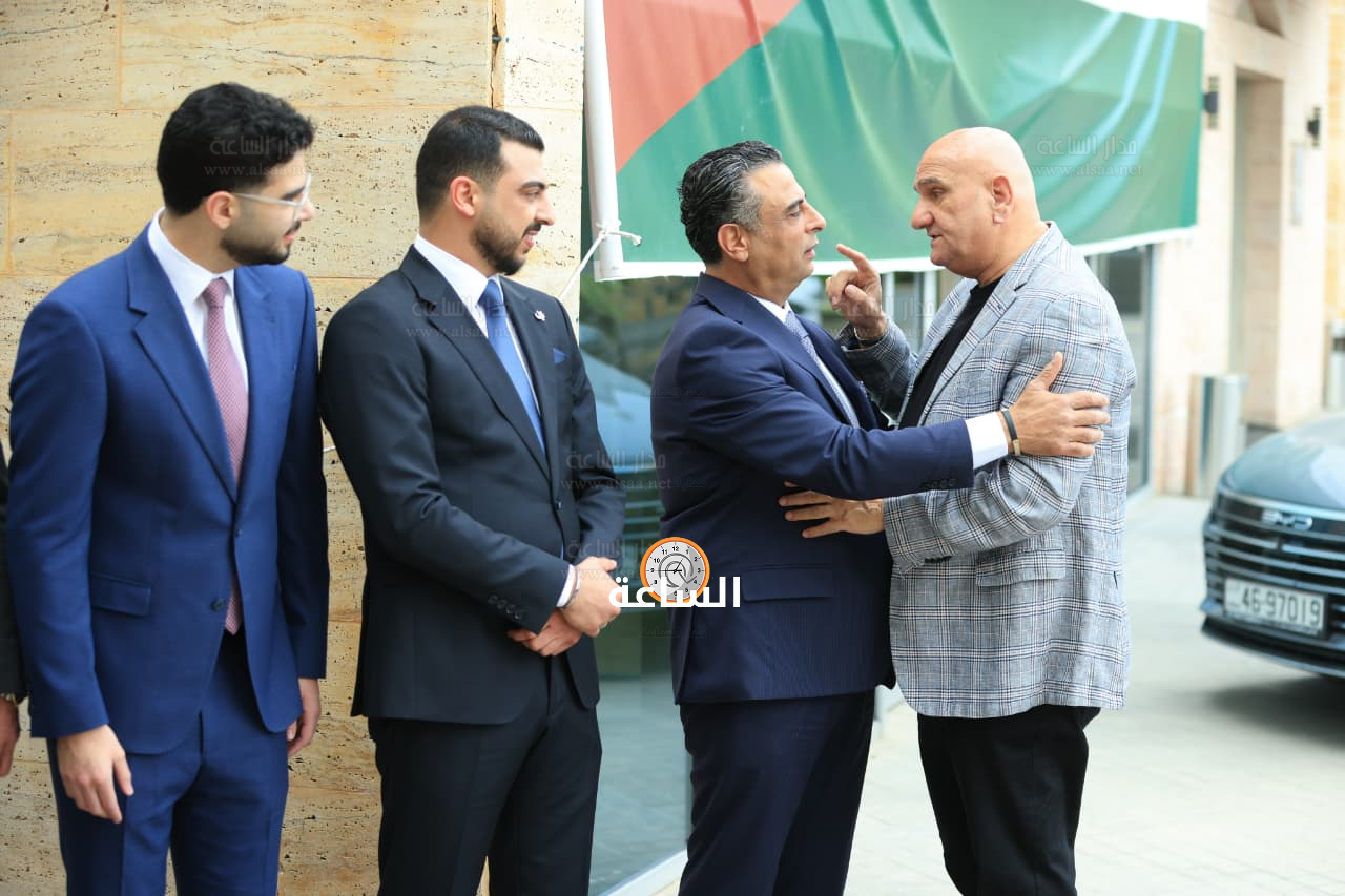 Madar Al-Saa Images 0.3317193158666075