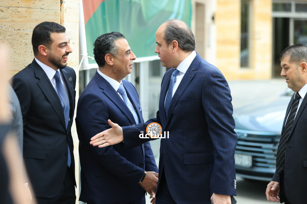 Madar Al-Saa Images 0.459590093062912