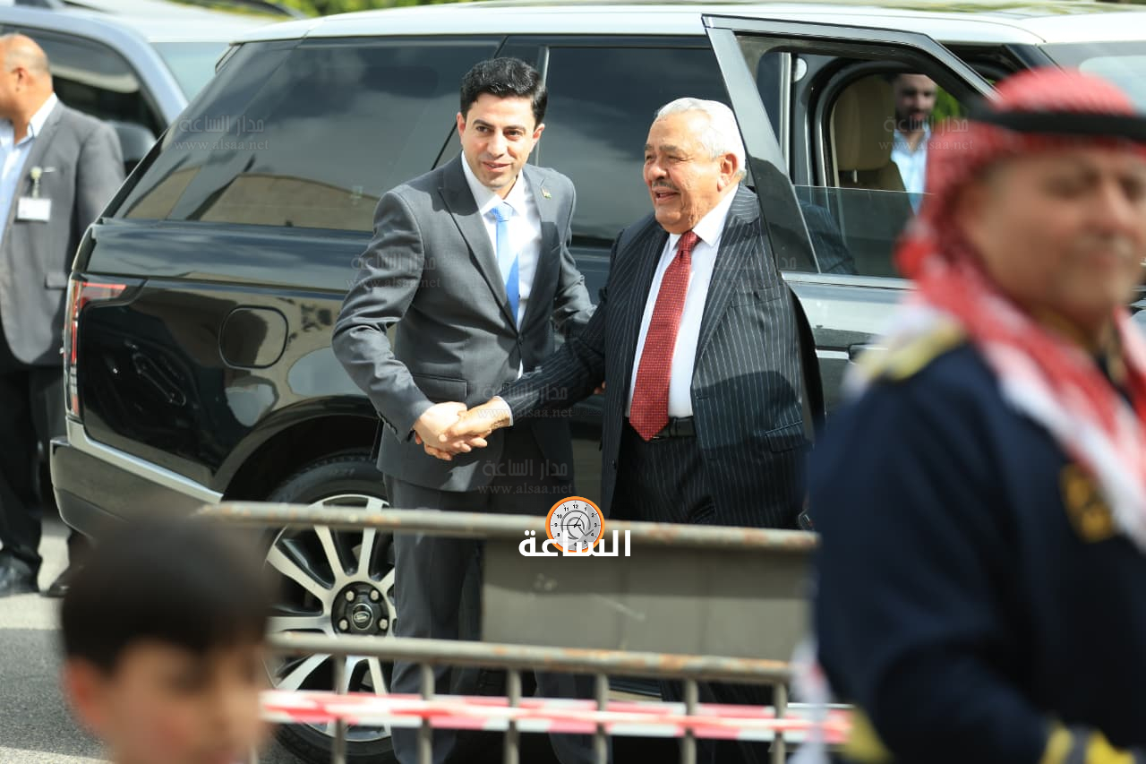 Madar Al-Saa Images 0.8941897386683677