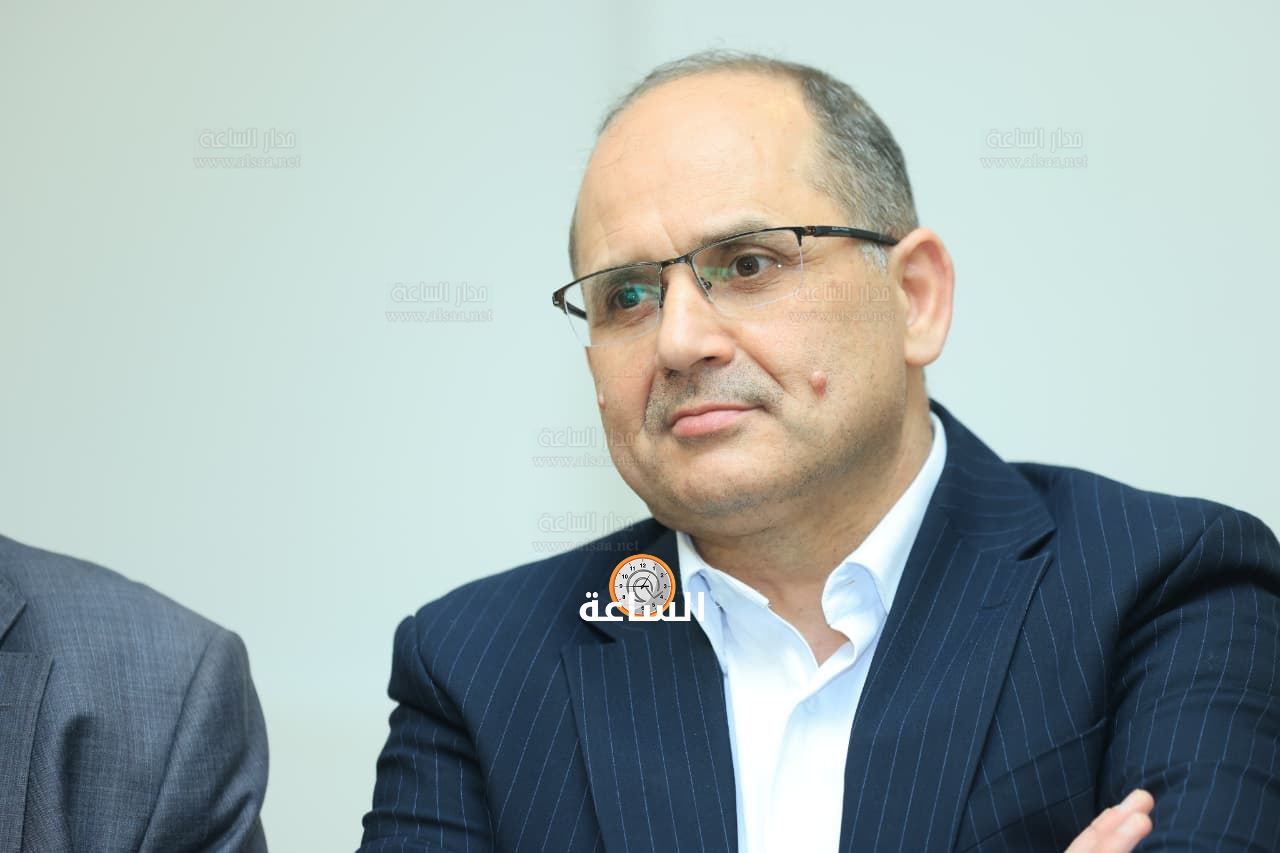 Madar Al-Saa Images 0.1827467522257108