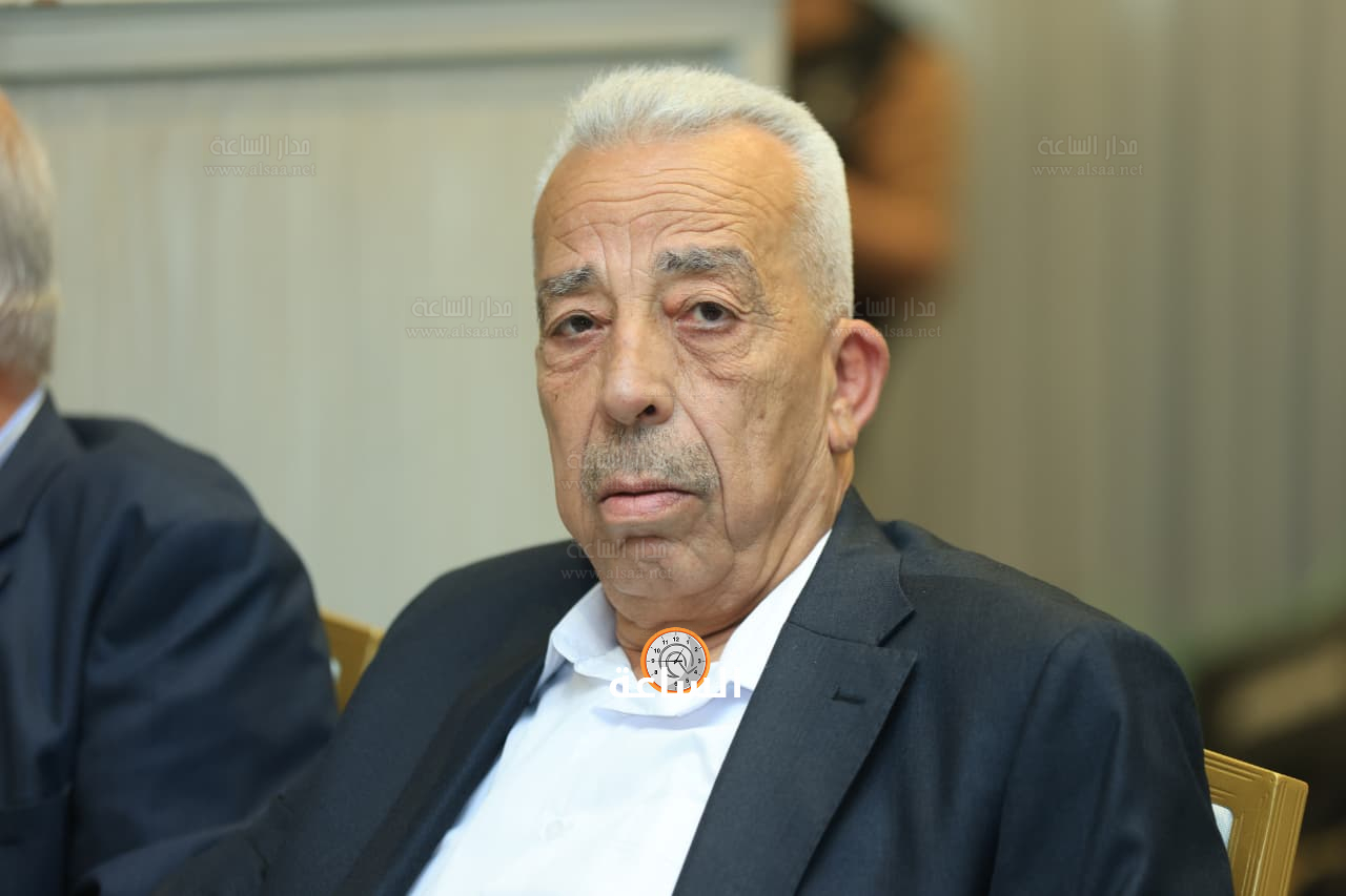 Madar Al-Saa Images 0.4214064602371089